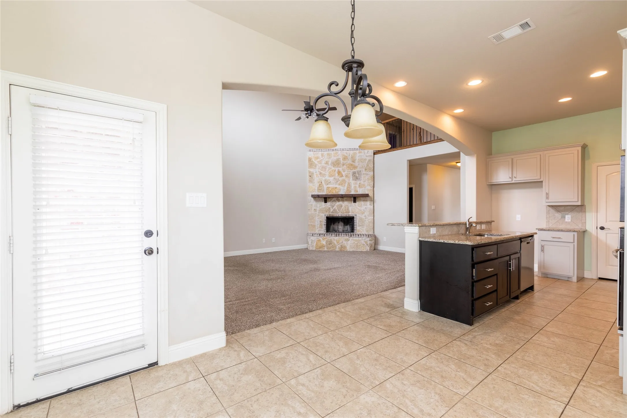 Single Family Residence For Rent in Collin County , 3312 Blue Jay Lane, Melissa, Texas 75454, 4 Bedroom, 4 Bathroom, 3 Garage spaces, 3,380 Sqft, built in 2016, mls#21380050, Real Estate Agent in Melissa, Homes For Rent in Collin county, Homes For Rent in Melissa, Realtor in Melissa Texas, Real Estate Brokerage Independent Realty Texas, Luminita Cordes Realtor