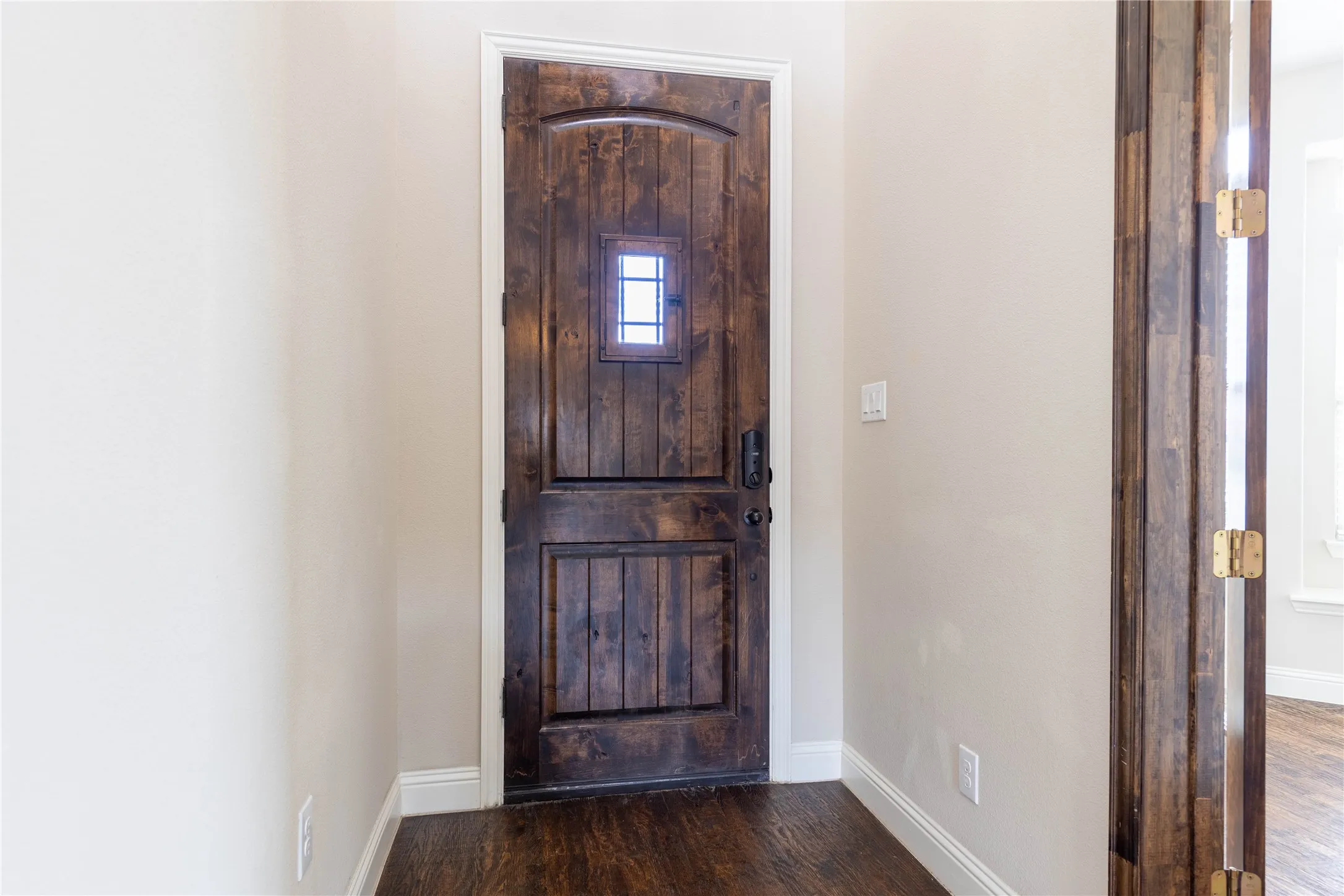 Single Family Residence For Rent in Collin County , 3312 Blue Jay Lane, Melissa, Texas 75454, 4 Bedroom, 4 Bathroom, 3 Garage spaces, 3,380 Sqft, built in 2016, mls#21380050, Real Estate Agent in Melissa, Homes For Rent in Collin county, Homes For Rent in Melissa, Realtor in Melissa Texas, Real Estate Brokerage Independent Realty Texas, Luminita Cordes Realtor