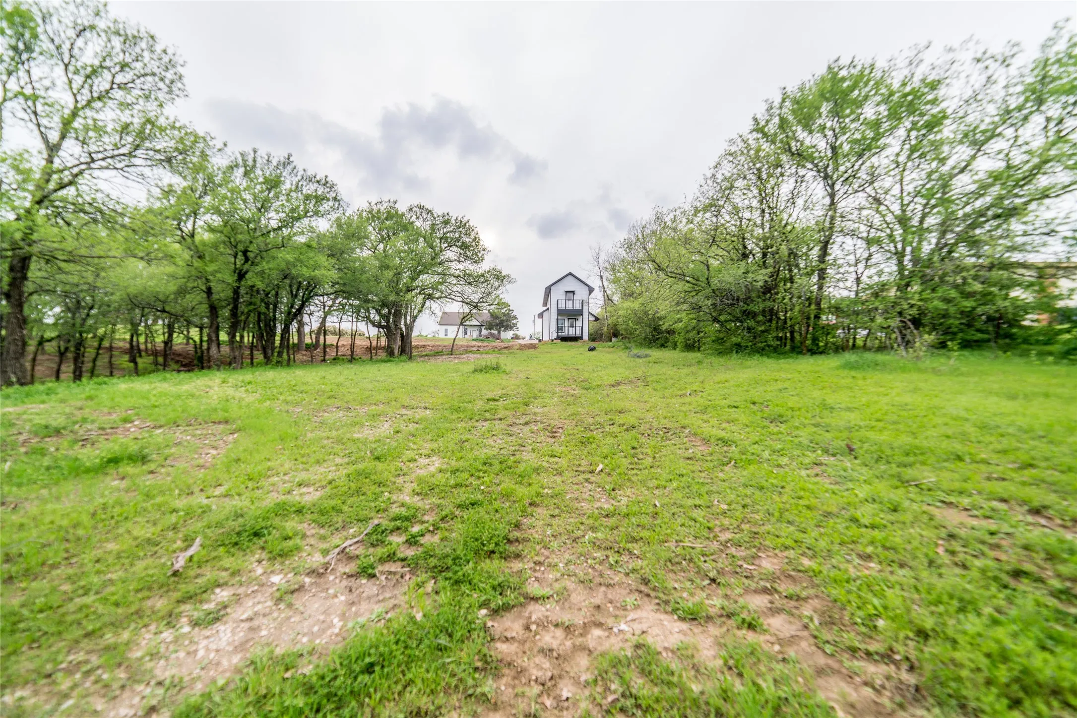 Single Family Residence For Rent in Denton County , 956 Lloyds Road, Little Elm, Texas 75068, 3 Bedroom, 2 Bathroom, Garage spaces, 1,300 Sqft, built in 2024, mls#21380040, Real Estate Agent in Little Elm, Homes For Rent in Denton county, Homes For Rent in Little Elm, Realtor in Little Elm Texas, Real Estate Brokerage Independent Realty Texas, Luminita Cordes Realtor