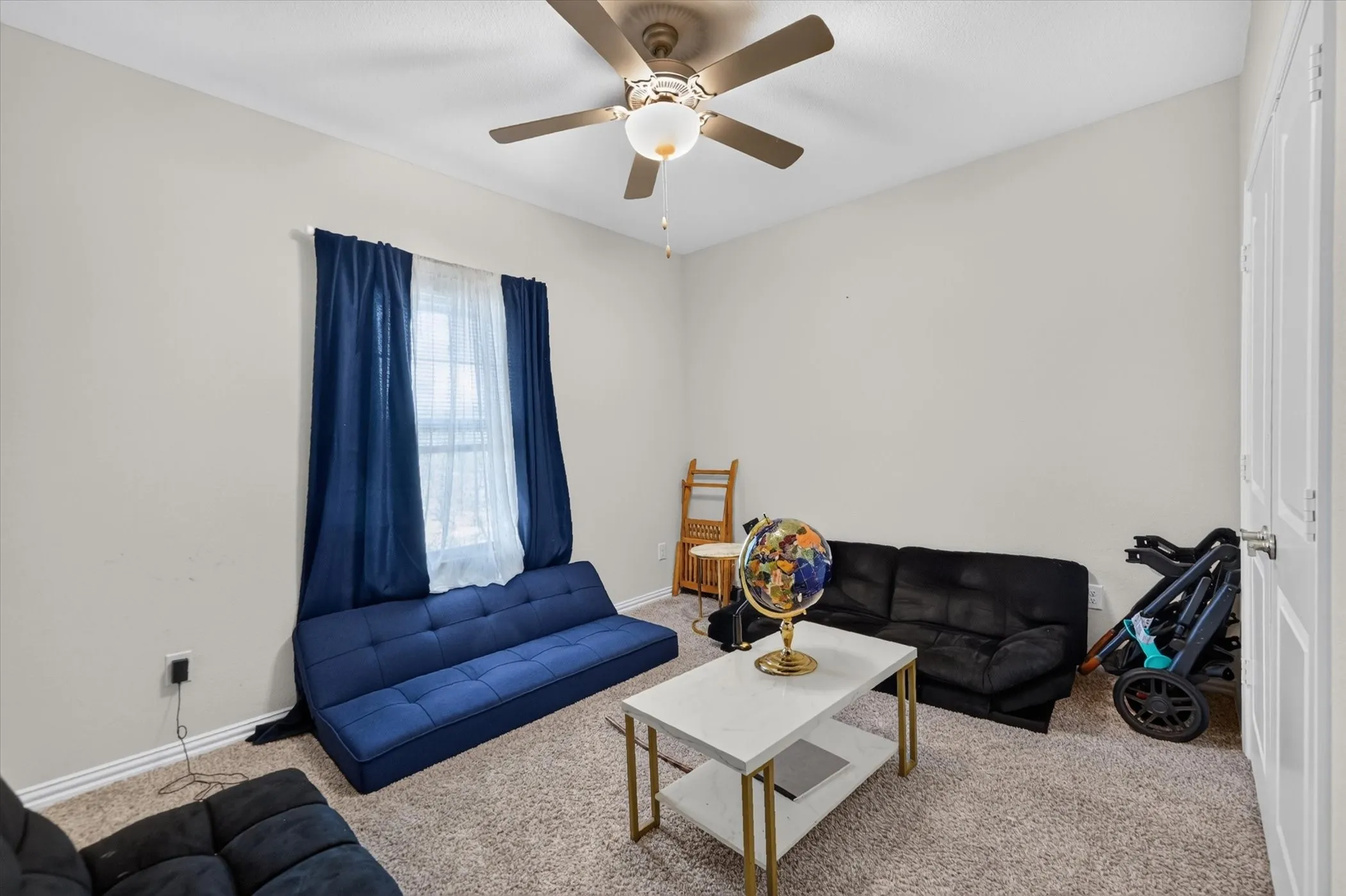 Single Family Residence For Rent in Collin County , 447 Crystal Clear Lane, Princeton, Texas 75407, 5 Bedroom, 3 Bathroom, 2 Garage spaces, 3,045 Sqft, built in 2021, mls#21378266, Real Estate Agent in Princeton, Homes For Rent in Collin county, Homes For Rent in Princeton, Realtor in Princeton Texas, Real Estate Brokerage Independent Realty Texas, Luminita Cordes Realtor
