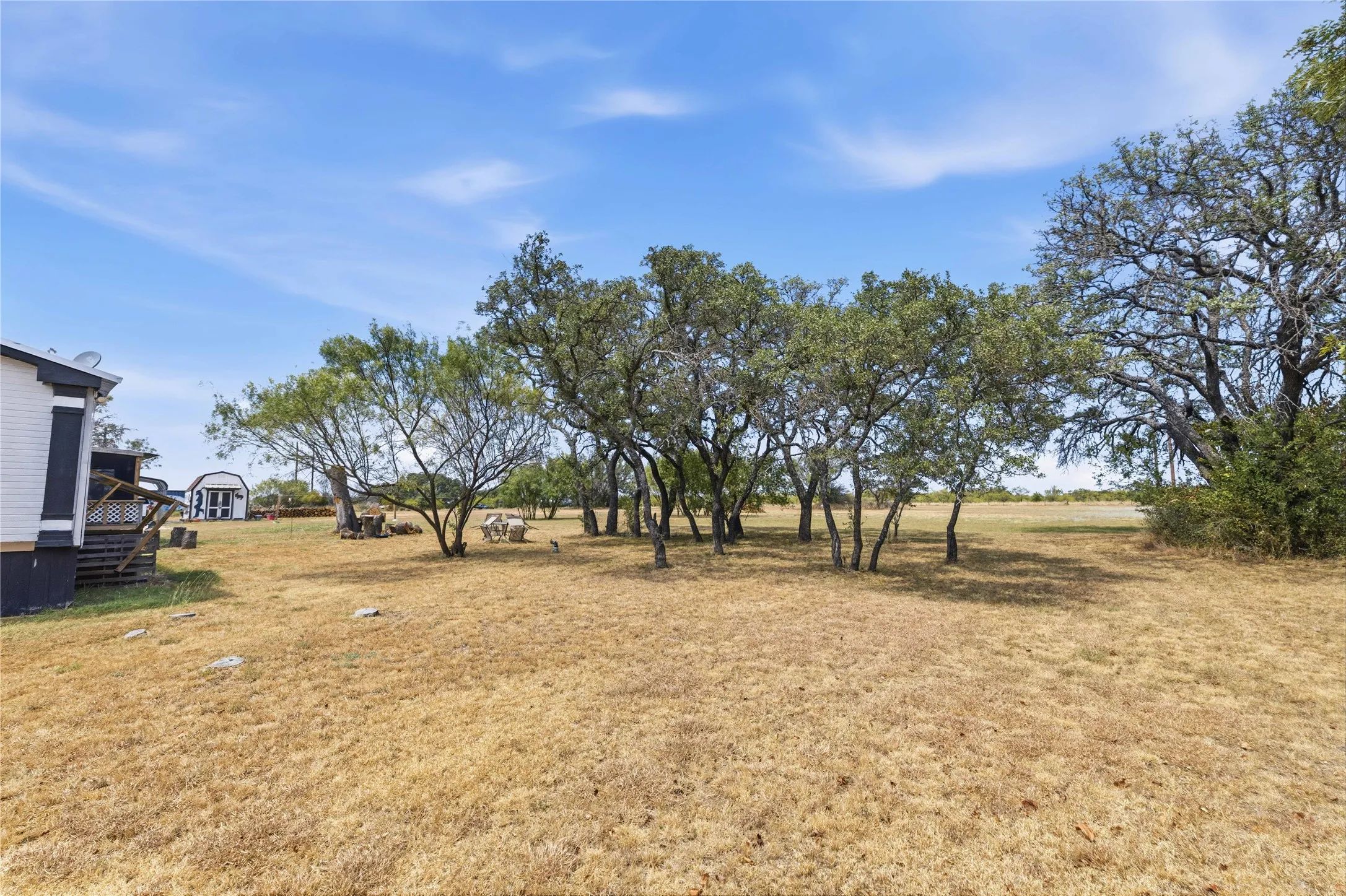 Mobile Home For Sale in Brown County , 375 Whispering Oaks Lane, Early, Texas 76802, 3 Bedroom, 2 Bathroom, Garage spaces, 1,368 Sqft, built in 1996, mls#21378887, Real Estate Agent in Early, Homes For Sale in Brown county, Homes For Sale in Early, Realtor in Early Texas, Real Estate Brokerage Independent Realty Texas, Luminita Cordes Realtor