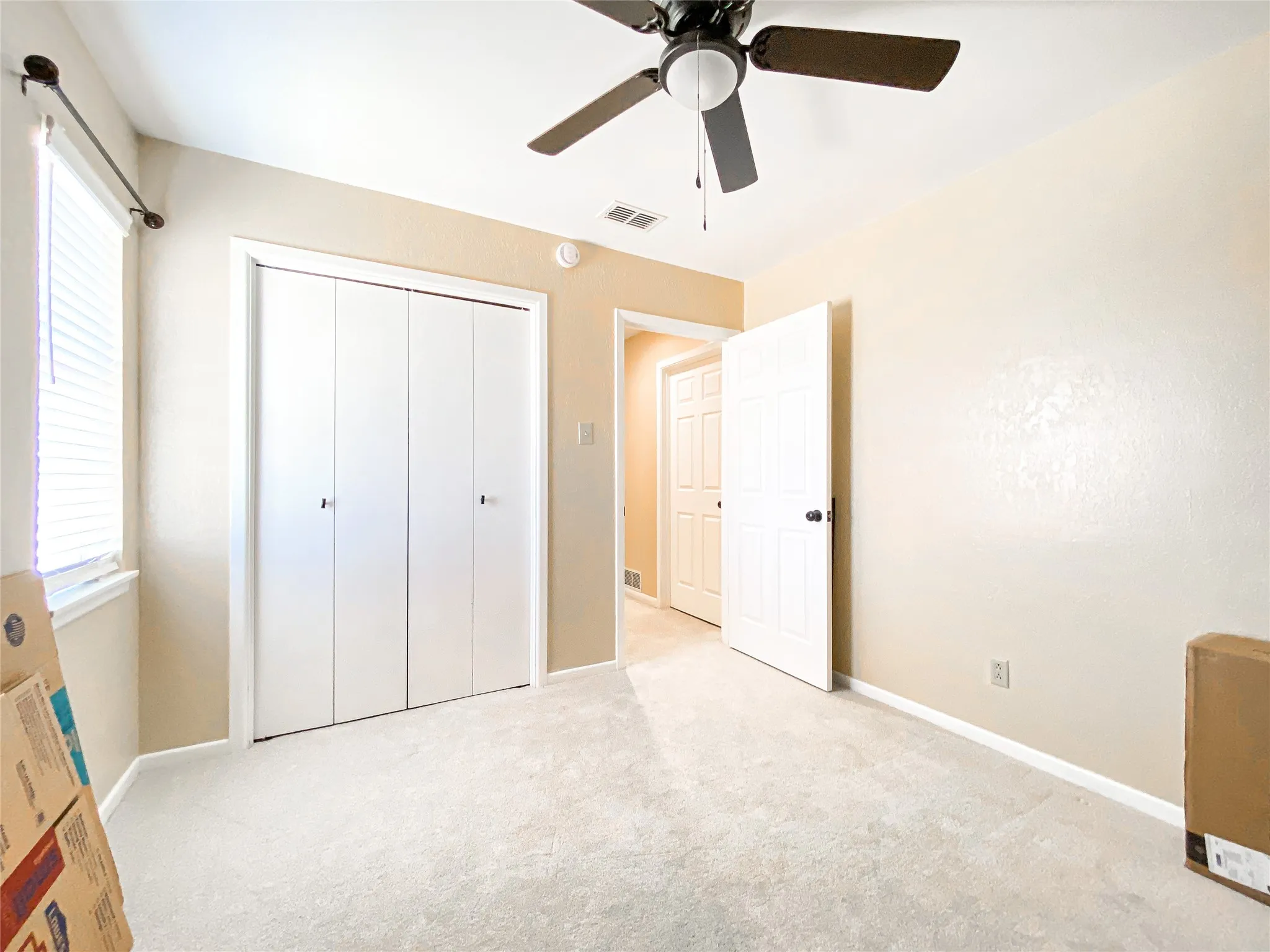 Single Family Residence For Sale in Taylor County , 520 Greenfield Road, Abilene, Texas 79602, 3 Bedroom, 2 Bathroom, 2 Garage spaces, 1,942 Sqft, built in 1974, mls#21377405, Real Estate Agent in Abilene, Homes For Sale in Taylor county, Homes For Sale in Abilene, Realtor in Abilene Texas, Real Estate Brokerage Independent Realty Texas, Luminita Cordes Realtor