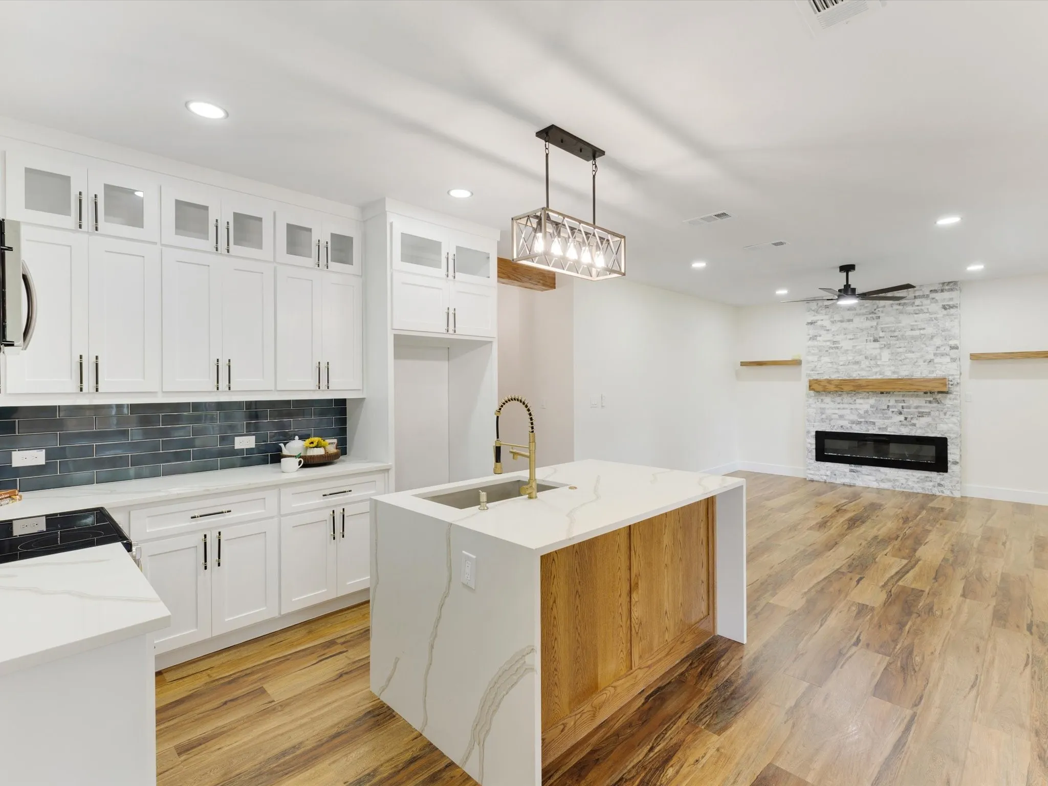 Single Family Residence For Sale in Henderson County , 104 Parkside Drive, Trinidad, Texas 75163, 3 Bedroom, 2 Bathroom, 2 Garage spaces, 1,550 Sqft, built in 2026, mls#21377519, Real Estate Agent in Trinidad, Homes For Sale in Henderson county, Homes For Sale in Trinidad, Realtor in Trinidad Texas, Real Estate Brokerage Independent Realty Texas, Luminita Cordes Realtor