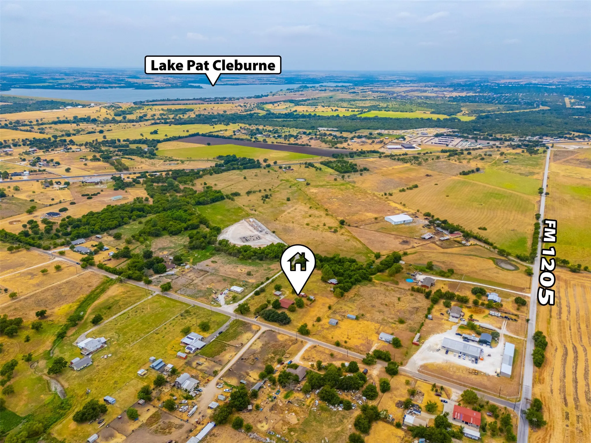 Single Family Residence For Sale in Johnson County , 545 County Road 1110a, Cleburne, Texas 76031, 3 Bedroom, 2 Bathroom, Garage spaces, 1,700 Sqft, built in 1998, mls#21380071, Real Estate Agent in Cleburne, Homes For Sale in Johnson county, Homes For Sale in Cleburne, Realtor in Cleburne Texas, Real Estate Brokerage Independent Realty Texas, Luminita Cordes Realtor