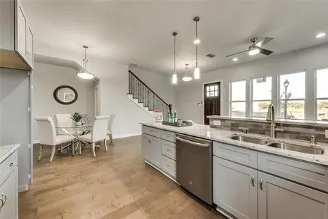 Townhouse For Rent in Collin County , 5805 Rivendell Drive, Frisco, Texas 75035, 4 Bedroom, 3 Bathroom, 2 Garage spaces, 2,243 Sqft, built in 2019, mls#21380075, Real Estate Agent in Frisco, Homes For Rent in Collin county, Homes For Rent in Frisco, Realtor in Frisco Texas, Real Estate Brokerage Independent Realty Texas, Luminita Cordes Realtor