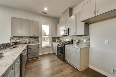 Townhouse For Rent in Collin County , 5805 Rivendell Drive, Frisco, Texas 75035, 4 Bedroom, 3 Bathroom, 2 Garage spaces, 2,243 Sqft, built in 2019, mls#21380075, Real Estate Agent in Frisco, Homes For Rent in Collin county, Homes For Rent in Frisco, Realtor in Frisco Texas, Real Estate Brokerage Independent Realty Texas, Luminita Cordes Realtor