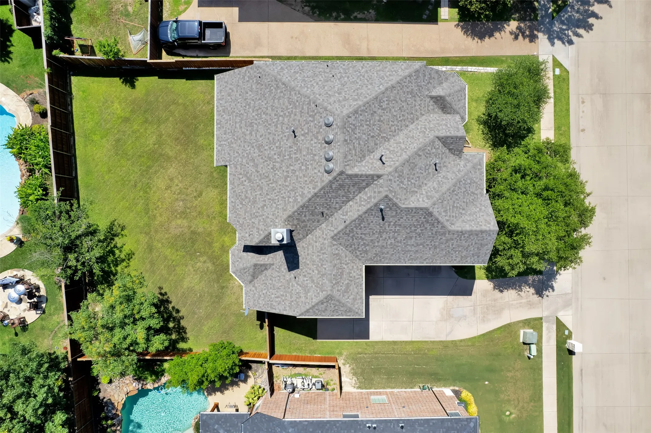 Single Family Residence For Sale in Collin County , 1910 Saint Johns Avenue, Allen, Texas 75002, 4 Bedroom, 4 Bathroom, 3 Garage spaces, 3,716 Sqft, built in 2005, mls#21380081, Real Estate Agent in Allen, Homes For Sale in Collin county, Homes For Sale in Allen, Realtor in Allen Texas, Real Estate Brokerage Independent Realty Texas, Luminita Cordes Realtor