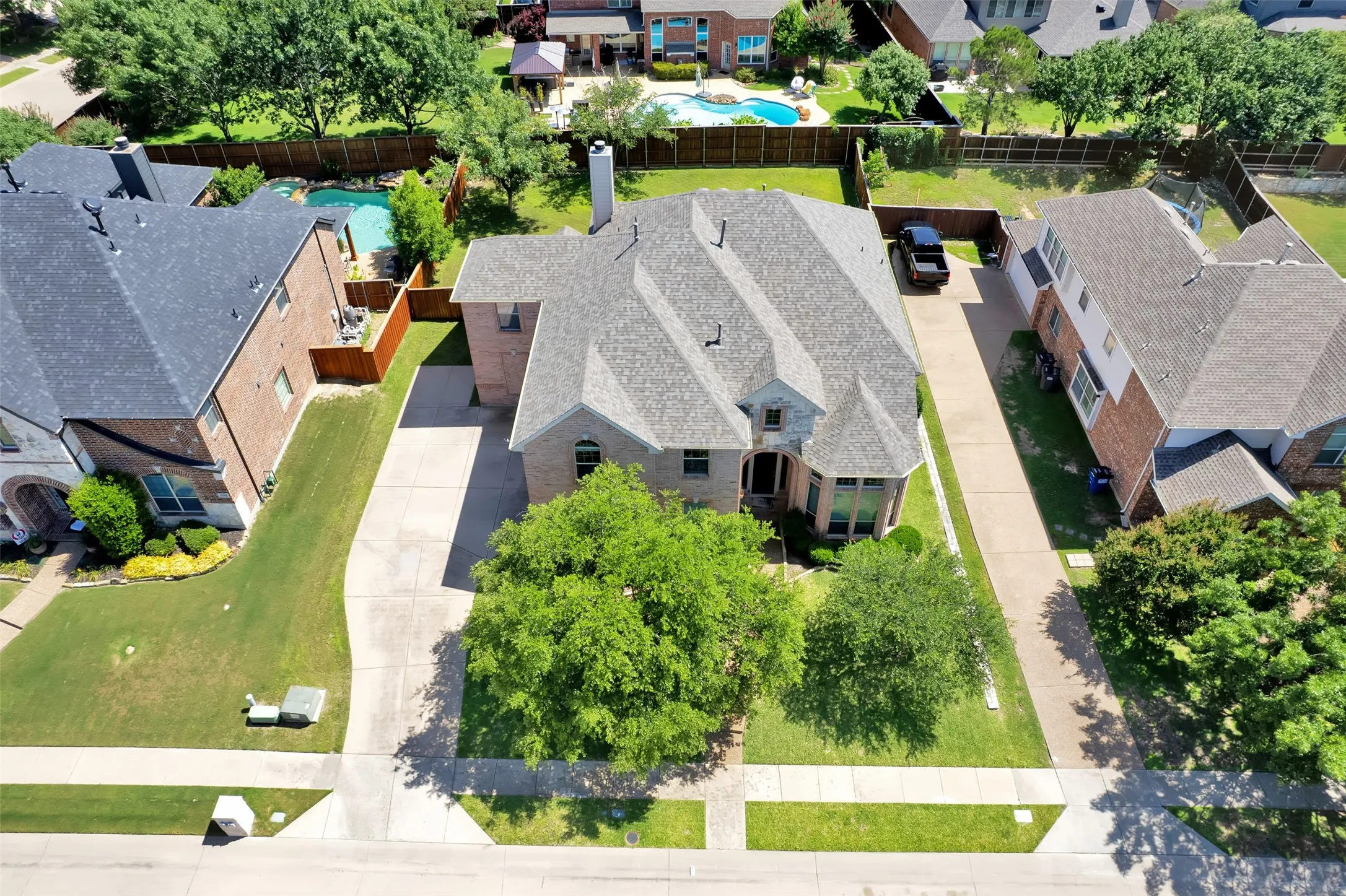 Single Family Residence For Sale in Collin County , 1910 Saint Johns Avenue, Allen, Texas 75002, 4 Bedroom, 4 Bathroom, 3 Garage spaces, 3,716 Sqft, built in 2005, mls#21380081, Real Estate Agent in Allen, Homes For Sale in Collin county, Homes For Sale in Allen, Realtor in Allen Texas, Real Estate Brokerage Independent Realty Texas, Luminita Cordes Realtor