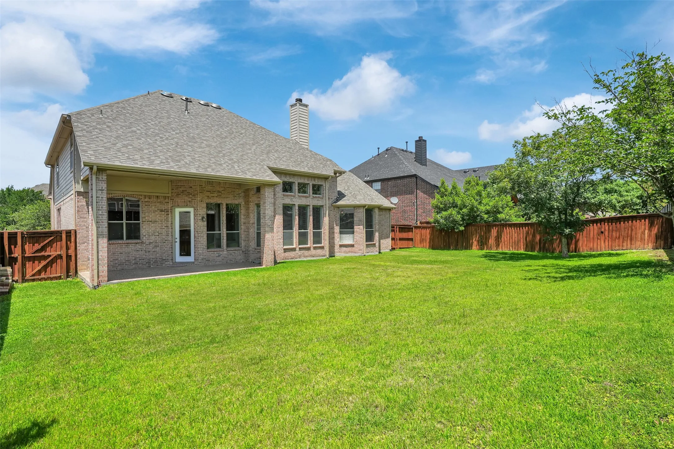 Single Family Residence For Sale in Collin County , 1910 Saint Johns Avenue, Allen, Texas 75002, 4 Bedroom, 4 Bathroom, 3 Garage spaces, 3,716 Sqft, built in 2005, mls#21380081, Real Estate Agent in Allen, Homes For Sale in Collin county, Homes For Sale in Allen, Realtor in Allen Texas, Real Estate Brokerage Independent Realty Texas, Luminita Cordes Realtor