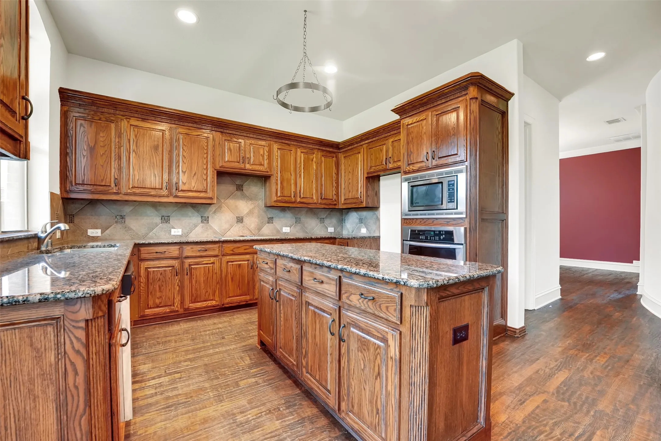 Single Family Residence For Sale in Collin County , 1910 Saint Johns Avenue, Allen, Texas 75002, 4 Bedroom, 4 Bathroom, 3 Garage spaces, 3,716 Sqft, built in 2005, mls#21380081, Real Estate Agent in Allen, Homes For Sale in Collin county, Homes For Sale in Allen, Realtor in Allen Texas, Real Estate Brokerage Independent Realty Texas, Luminita Cordes Realtor