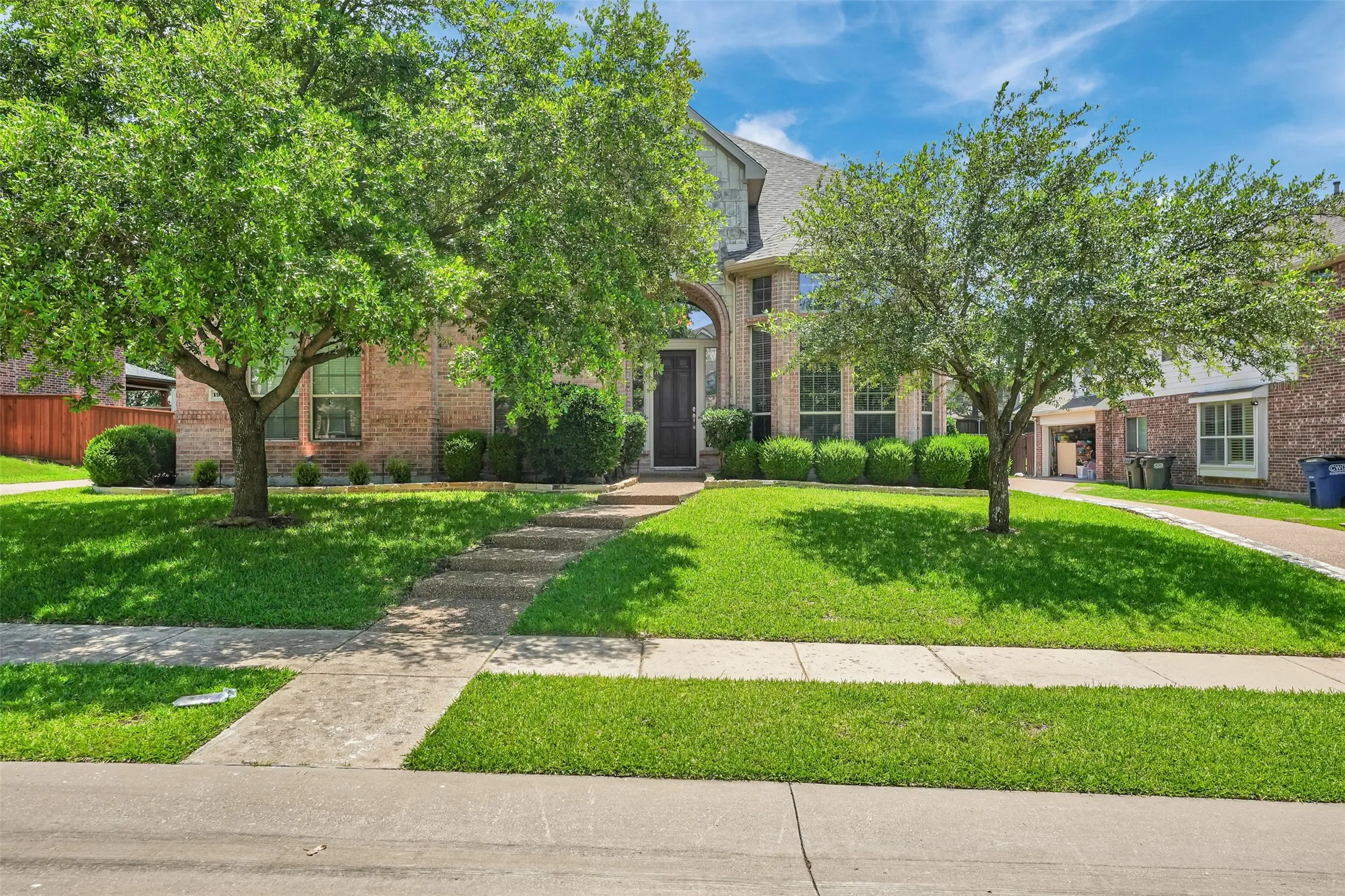 Single Family Residence For Sale in Collin County , 1910 Saint Johns Avenue, Allen, Texas 75002, 4 Bedroom, 4 Bathroom, 3 Garage spaces, 3,716 Sqft, built in 2005, mls#21380081, Real Estate Agent in Allen, Homes For Sale in Collin county, Homes For Sale in Allen, Realtor in Allen Texas, Real Estate Brokerage Independent Realty Texas, Luminita Cordes Realtor