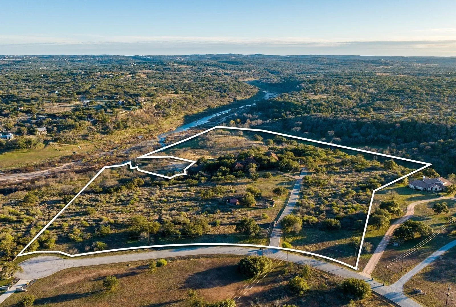 Ranch For Sale in Travis County , 3220 Fall Creek Estates Drive, Spicewood, Texas 78669, 0, 0, Garage spaces, 0 Sqft, built in 2001, mls#21380077, Real Estate Agent in Spicewood, Homes For Sale in Travis county, Homes For Sale in Spicewood, Realtor in Spicewood Texas, Real Estate Brokerage Independent Realty Texas, Luminita Cordes Realtor