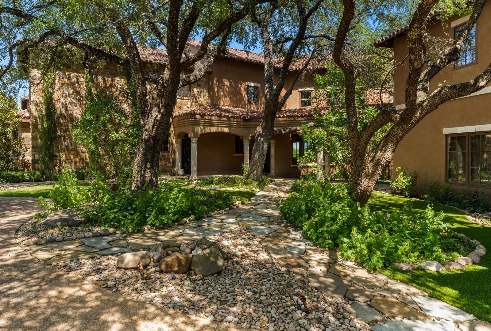 Ranch For Sale in Travis County , 3220 Fall Creek Estates Drive, Spicewood, Texas 78669, 0, 0, Garage spaces, 0 Sqft, built in 2001, mls#21380077, Real Estate Agent in Spicewood, Homes For Sale in Travis county, Homes For Sale in Spicewood, Realtor in Spicewood Texas, Real Estate Brokerage Independent Realty Texas, Luminita Cordes Realtor