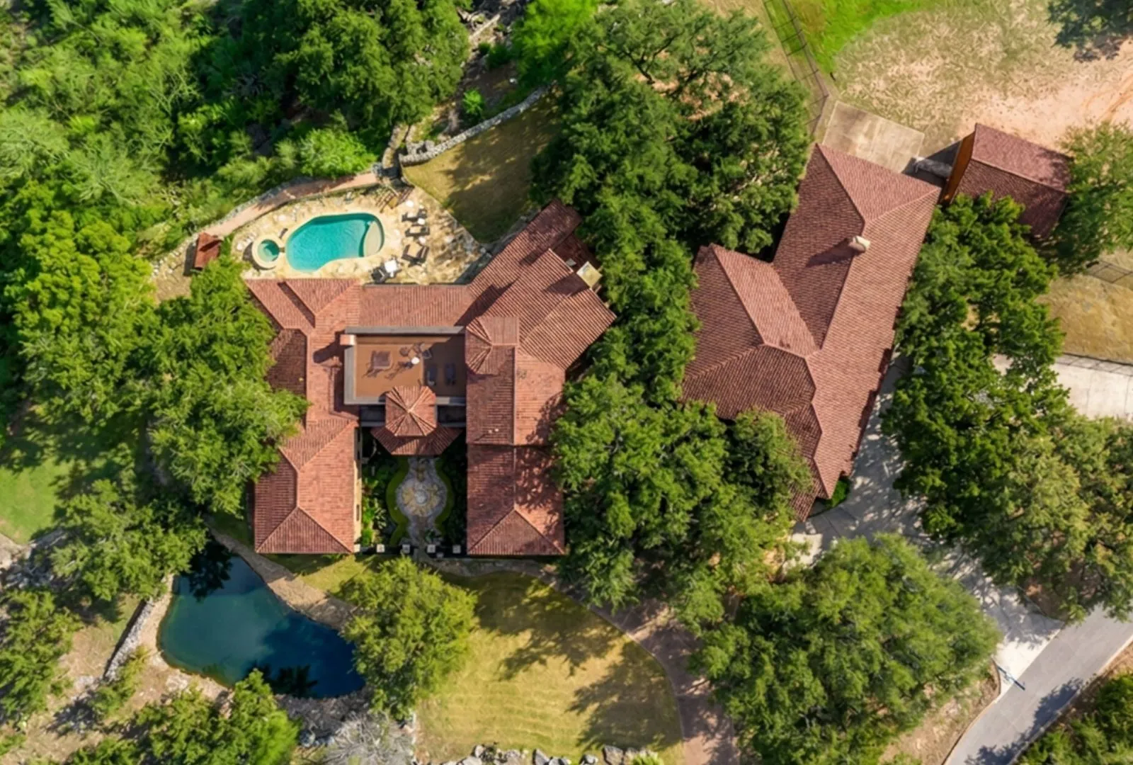 Ranch For Sale in Travis County , 3220 Fall Creek Estates Drive, Spicewood, Texas 78669, 0, 0, Garage spaces, 0 Sqft, built in 2001, mls#21380077, Real Estate Agent in Spicewood, Homes For Sale in Travis county, Homes For Sale in Spicewood, Realtor in Spicewood Texas, Real Estate Brokerage Independent Realty Texas, Luminita Cordes Realtor