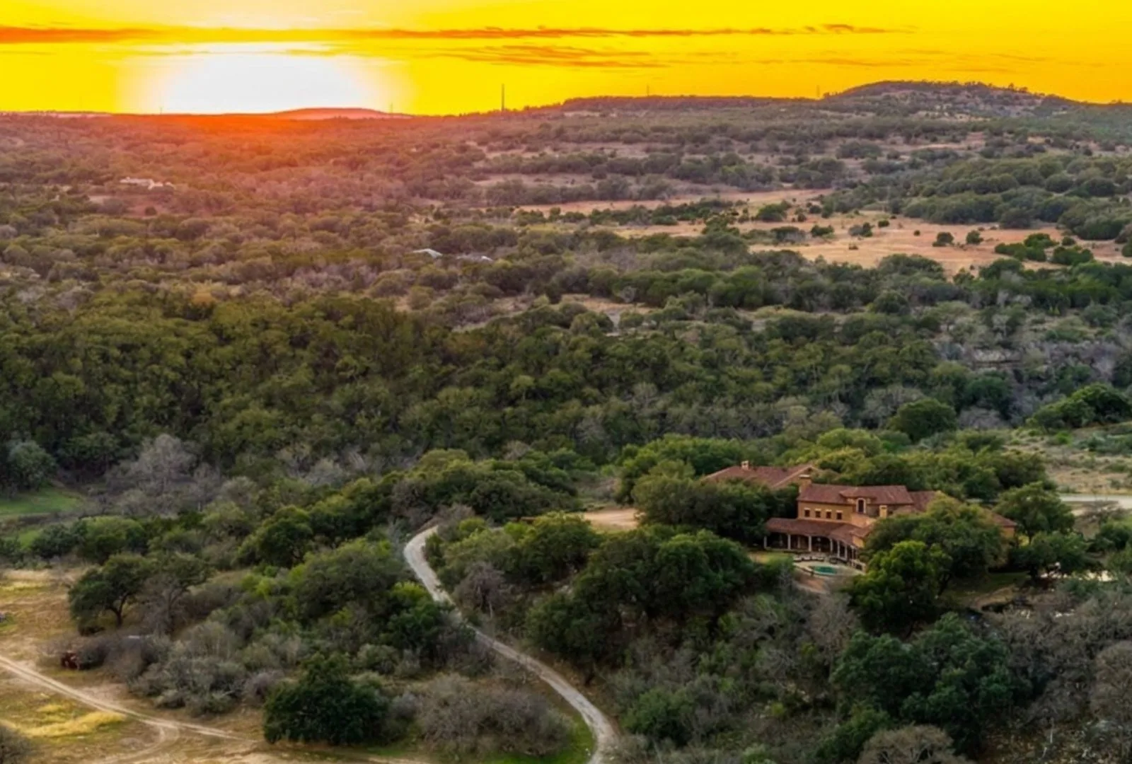 Ranch For Sale in Travis County , 3220 Fall Creek Estates Drive, Spicewood, Texas 78669, 0, 0, Garage spaces, 0 Sqft, built in 2001, mls#21380077, Real Estate Agent in Spicewood, Homes For Sale in Travis county, Homes For Sale in Spicewood, Realtor in Spicewood Texas, Real Estate Brokerage Independent Realty Texas, Luminita Cordes Realtor