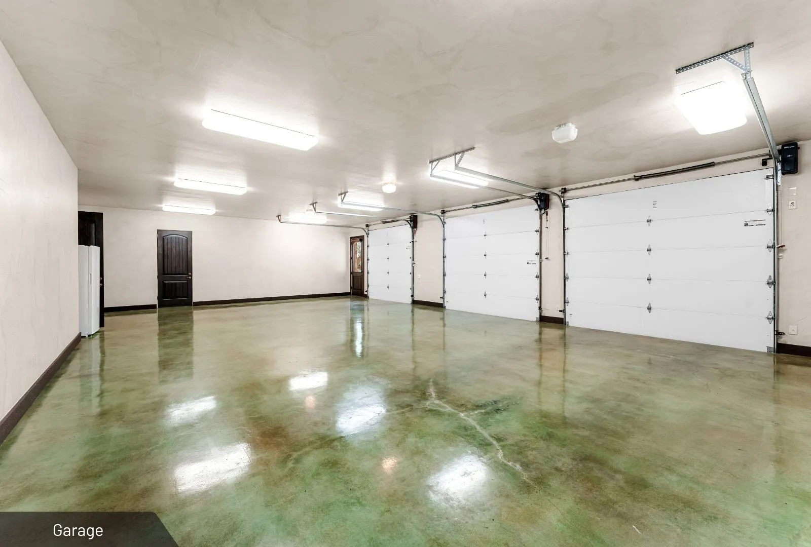 Ranch For Sale in Travis County , 3220 Fall Creek Estates Drive, Spicewood, Texas 78669, 0, 0, Garage spaces, 0 Sqft, built in 2001, mls#21380077, Real Estate Agent in Spicewood, Homes For Sale in Travis county, Homes For Sale in Spicewood, Realtor in Spicewood Texas, Real Estate Brokerage Independent Realty Texas, Luminita Cordes Realtor