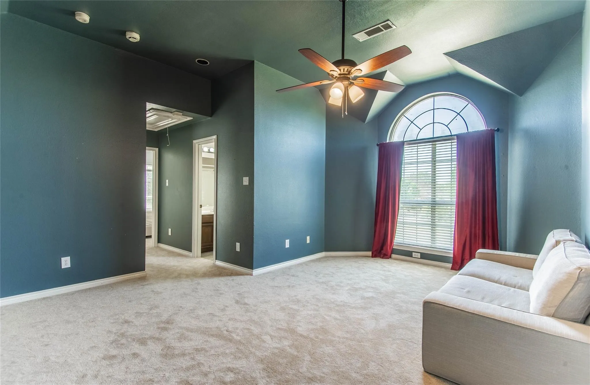 Single Family Residence For Rent in Collin County , 4129 Staten Island Drive, Plano, Texas 75024, 5 Bedroom, 4 Bathroom, 3 Garage spaces, 3,377 Sqft, built in 1992, mls#21380037, Real Estate Agent in Plano, Homes For Rent in Collin county, Homes For Rent in Plano, Realtor in Plano Texas, Real Estate Brokerage Independent Realty Texas, Luminita Cordes Realtor