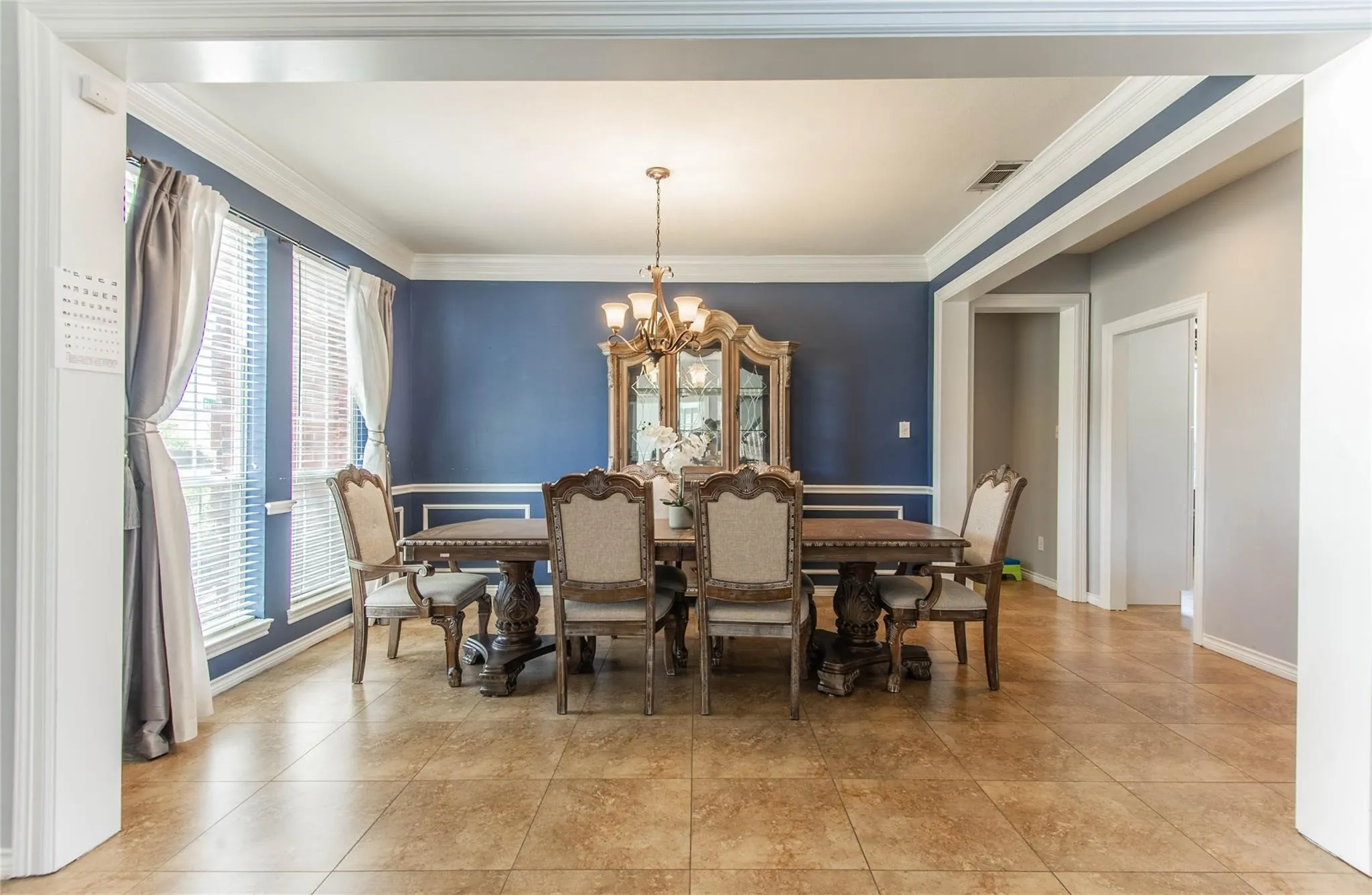 Single Family Residence For Rent in Collin County , 4129 Staten Island Drive, Plano, Texas 75024, 5 Bedroom, 4 Bathroom, 3 Garage spaces, 3,377 Sqft, built in 1992, mls#21380037, Real Estate Agent in Plano, Homes For Rent in Collin county, Homes For Rent in Plano, Realtor in Plano Texas, Real Estate Brokerage Independent Realty Texas, Luminita Cordes Realtor