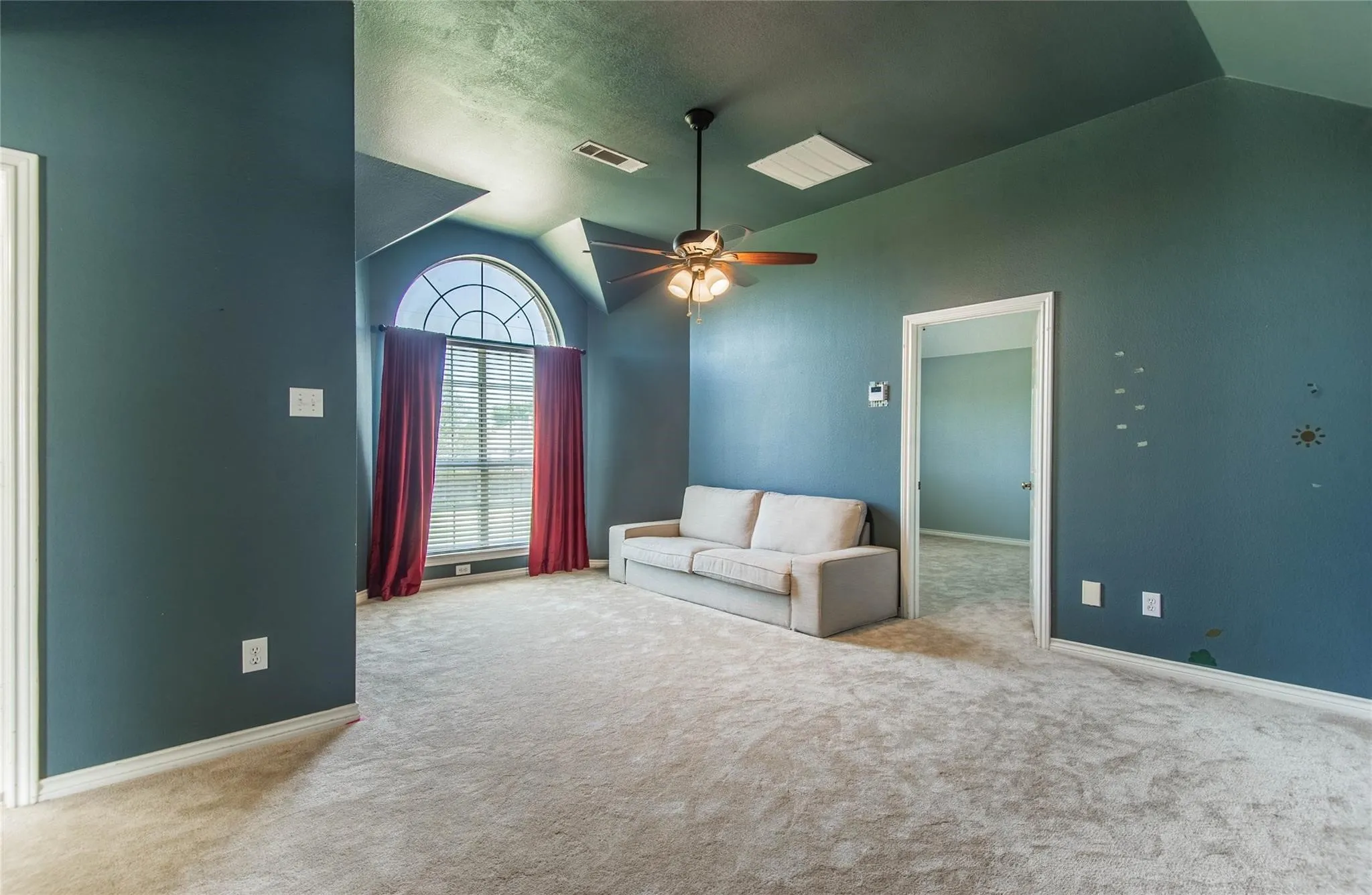 Single Family Residence For Rent in Collin County , 4129 Staten Island Drive, Plano, Texas 75024, 5 Bedroom, 4 Bathroom, 3 Garage spaces, 3,377 Sqft, built in 1992, mls#21380037, Real Estate Agent in Plano, Homes For Rent in Collin county, Homes For Rent in Plano, Realtor in Plano Texas, Real Estate Brokerage Independent Realty Texas, Luminita Cordes Realtor