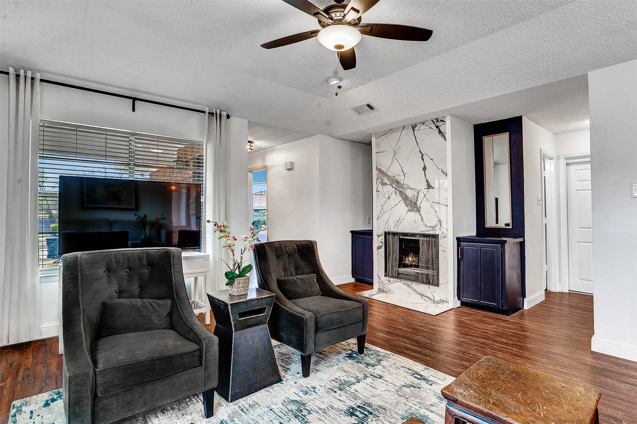 Duplex For Rent in Collin County , 9831 windy ridge Road, Frisco, Texas 75033, 2 Bedroom, 1 Bathroom, Garage spaces, 1,122 Sqft, built in 1983, mls#21373719, Real Estate Agent in Frisco, Homes For Rent in Collin county, Homes For Rent in Frisco, Realtor in Frisco Texas, Real Estate Brokerage Independent Realty Texas, Luminita Cordes Realtor