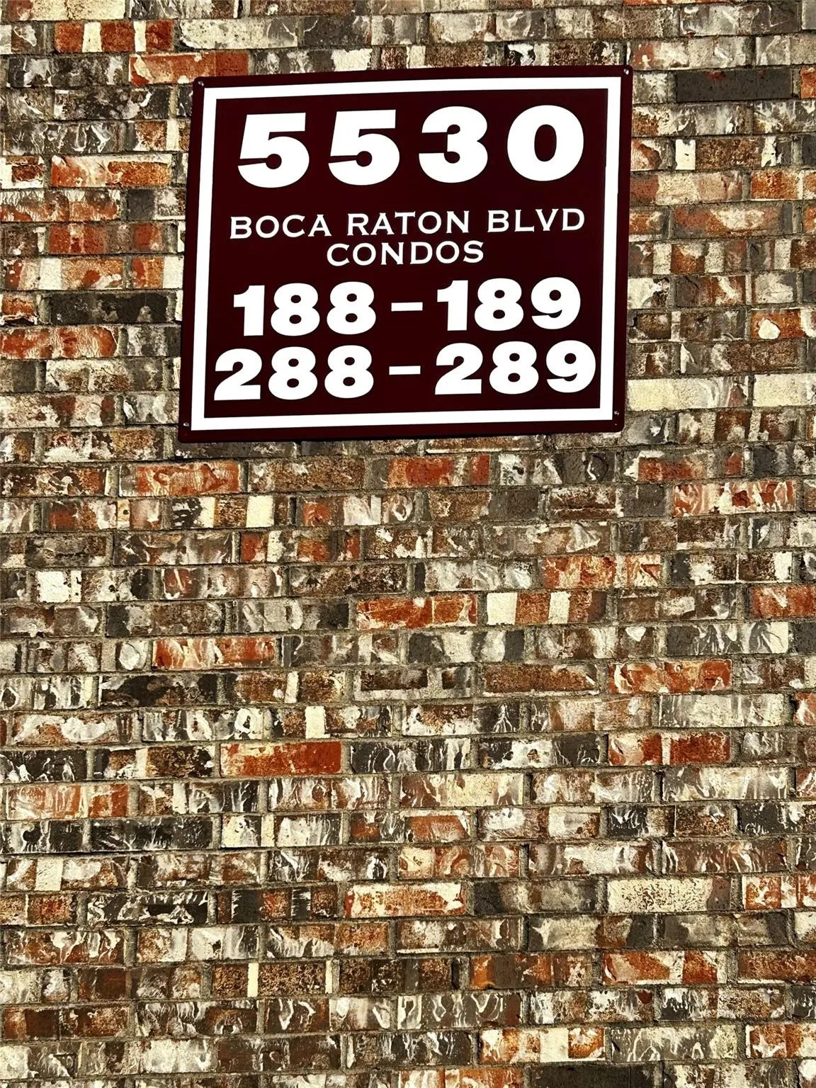 Condominium For Sale in Tarrant County , 5530 Boca Raton Boulevard 189, Fort Worth, Texas 76112, 2 Bedroom, 2 Bathroom, Garage spaces, 1,010 Sqft, built in 1972, mls#21380089, Real Estate Agent in Fort Worth, Homes For Sale in Tarrant county, Homes For Sale in Fort Worth, Realtor in Fort Worth Texas, Real Estate Brokerage Independent Realty Texas, Luminita Cordes Realtor