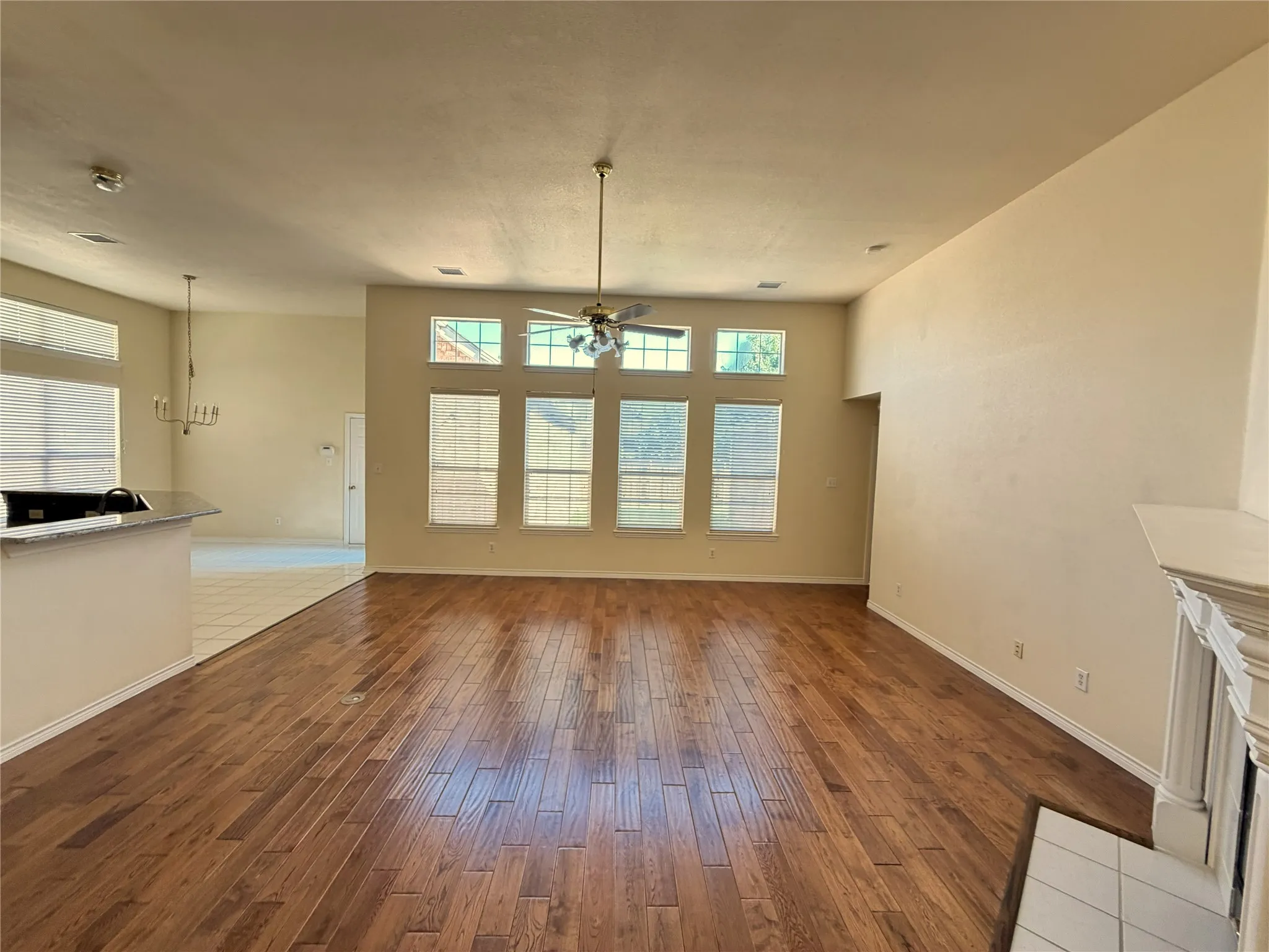 Single Family Residence For Rent in Collin County , 4413 Jenkins Drive, Plano, Texas 75024, 4 Bedroom, 3 Bathroom, 2 Garage spaces, 2,717 Sqft, built in 1998, mls#21380102, Real Estate Agent in Plano, Homes For Rent in Collin county, Homes For Rent in Plano, Realtor in Plano Texas, Real Estate Brokerage Independent Realty Texas, Luminita Cordes Realtor