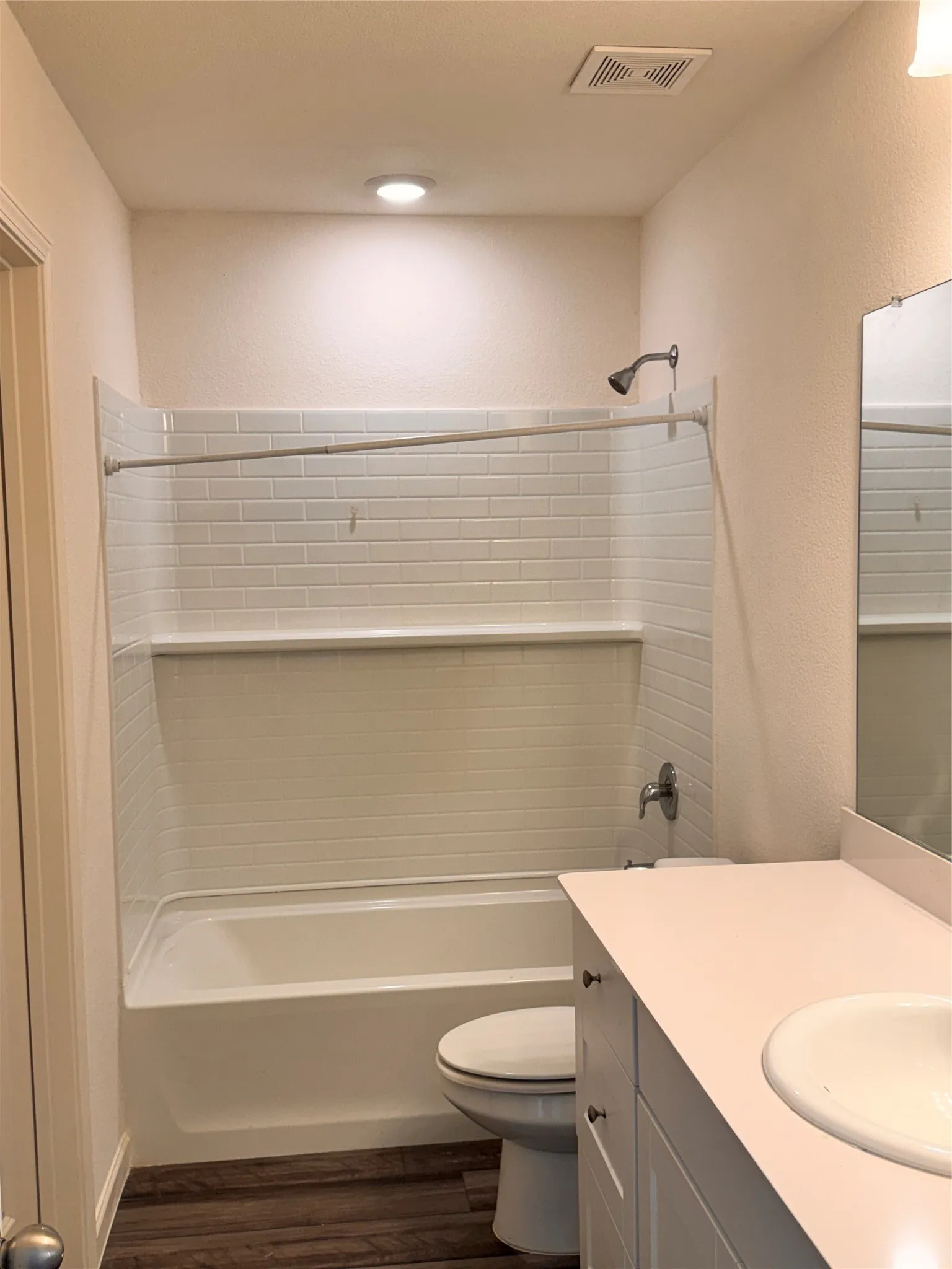 Single Family Residence For Rent in Collin County , 1906 Chapel Hill Road, Princeton, Texas 75407, 3 Bedroom, 3 Bathroom, 2 Garage spaces, 1,633 Sqft, built in 2021, mls#21380104, Real Estate Agent in Princeton, Homes For Rent in Collin county, Homes For Rent in Princeton, Realtor in Princeton Texas, Real Estate Brokerage Independent Realty Texas, Luminita Cordes Realtor