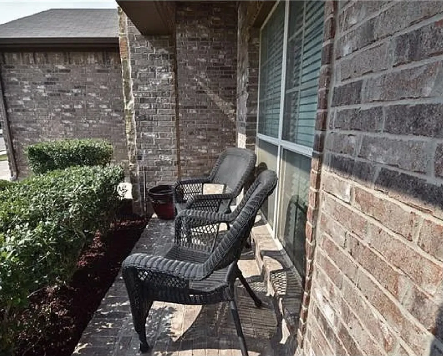 Single Family Residence For Sale in Tarrant County , 8212 Deer Bluff Lane, Fort Worth, Texas 76179, 4 Bedroom, 2 Bathroom, 2 Garage spaces, 1,785 Sqft, built in 2011, mls#21379825, Real Estate Agent in Fort Worth, Homes For Sale in Tarrant county, Homes For Sale in Fort Worth, Realtor in Fort Worth Texas, Real Estate Brokerage Independent Realty Texas, Luminita Cordes Realtor