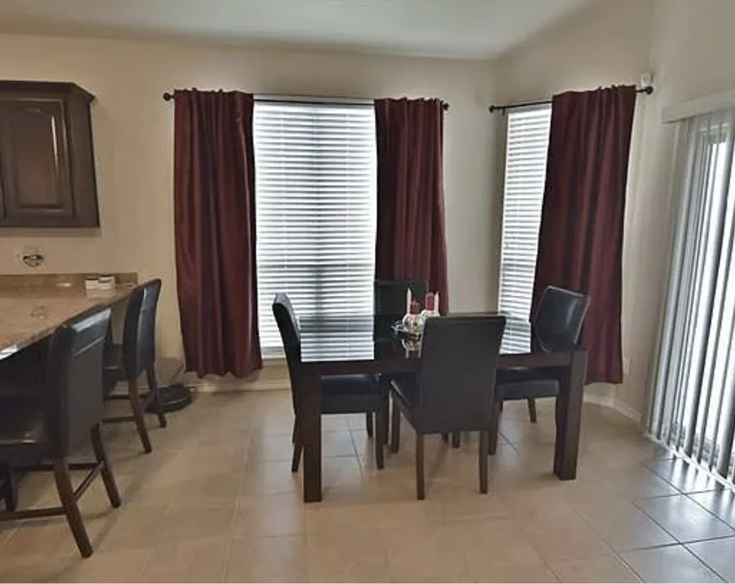 Single Family Residence For Sale in Tarrant County , 8212 Deer Bluff Lane, Fort Worth, Texas 76179, 4 Bedroom, 2 Bathroom, 2 Garage spaces, 1,785 Sqft, built in 2011, mls#21379825, Real Estate Agent in Fort Worth, Homes For Sale in Tarrant county, Homes For Sale in Fort Worth, Realtor in Fort Worth Texas, Real Estate Brokerage Independent Realty Texas, Luminita Cordes Realtor