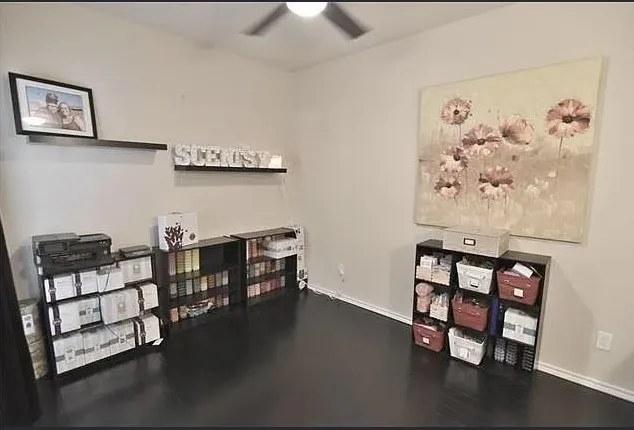 Single Family Residence For Sale in Tarrant County , 8212 Deer Bluff Lane, Fort Worth, Texas 76179, 4 Bedroom, 2 Bathroom, 2 Garage spaces, 1,785 Sqft, built in 2011, mls#21379825, Real Estate Agent in Fort Worth, Homes For Sale in Tarrant county, Homes For Sale in Fort Worth, Realtor in Fort Worth Texas, Real Estate Brokerage Independent Realty Texas, Luminita Cordes Realtor