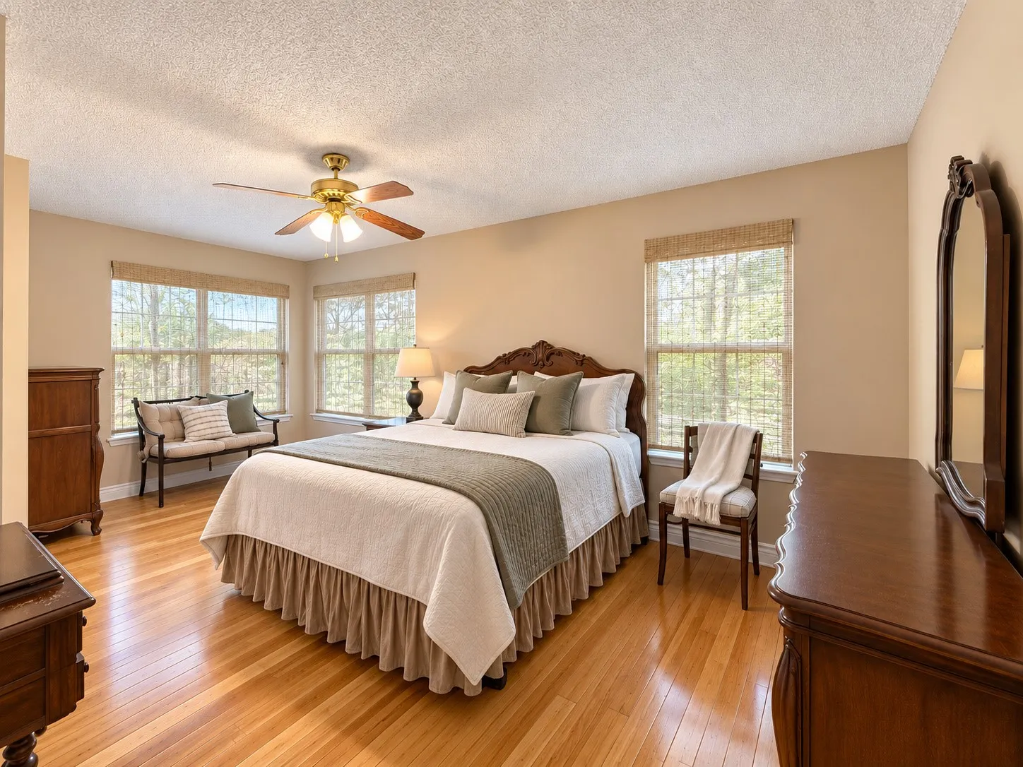 Single Family Residence For Sale in Denton County , 2705 Thunderbird Drive, Denton, Texas 76207, 3 Bedroom, 2 Bathroom, 2 Garage spaces, 1,465 Sqft, built in 1987, mls#21379658, Real Estate Agent in Denton, Homes For Sale in Denton county, Homes For Sale in Denton, Realtor in Denton Texas, Real Estate Brokerage Independent Realty Texas, Luminita Cordes Realtor