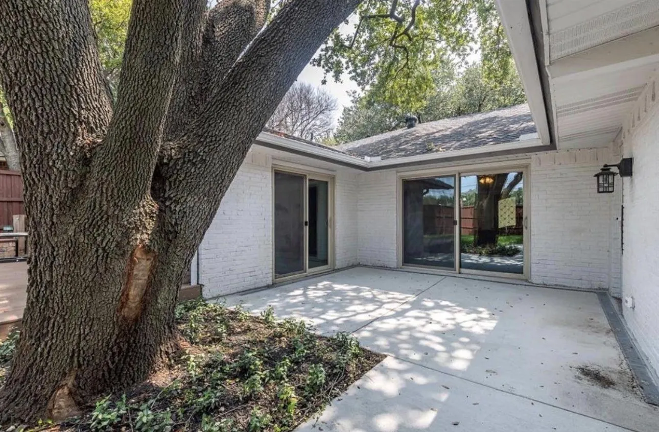 Single Family Residence For Rent in Dallas County , 12329 Cedar Bend Drive, Dallas, Texas 75244, 4 Bedroom, 3 Bathroom, 2 Garage spaces, 2,179 Sqft, built in 1967, mls#21380119, Real Estate Agent in Dallas, Homes For Rent in Dallas county, Homes For Rent in Dallas, Realtor in Dallas Texas, Real Estate Brokerage Independent Realty Texas, Luminita Cordes Realtor