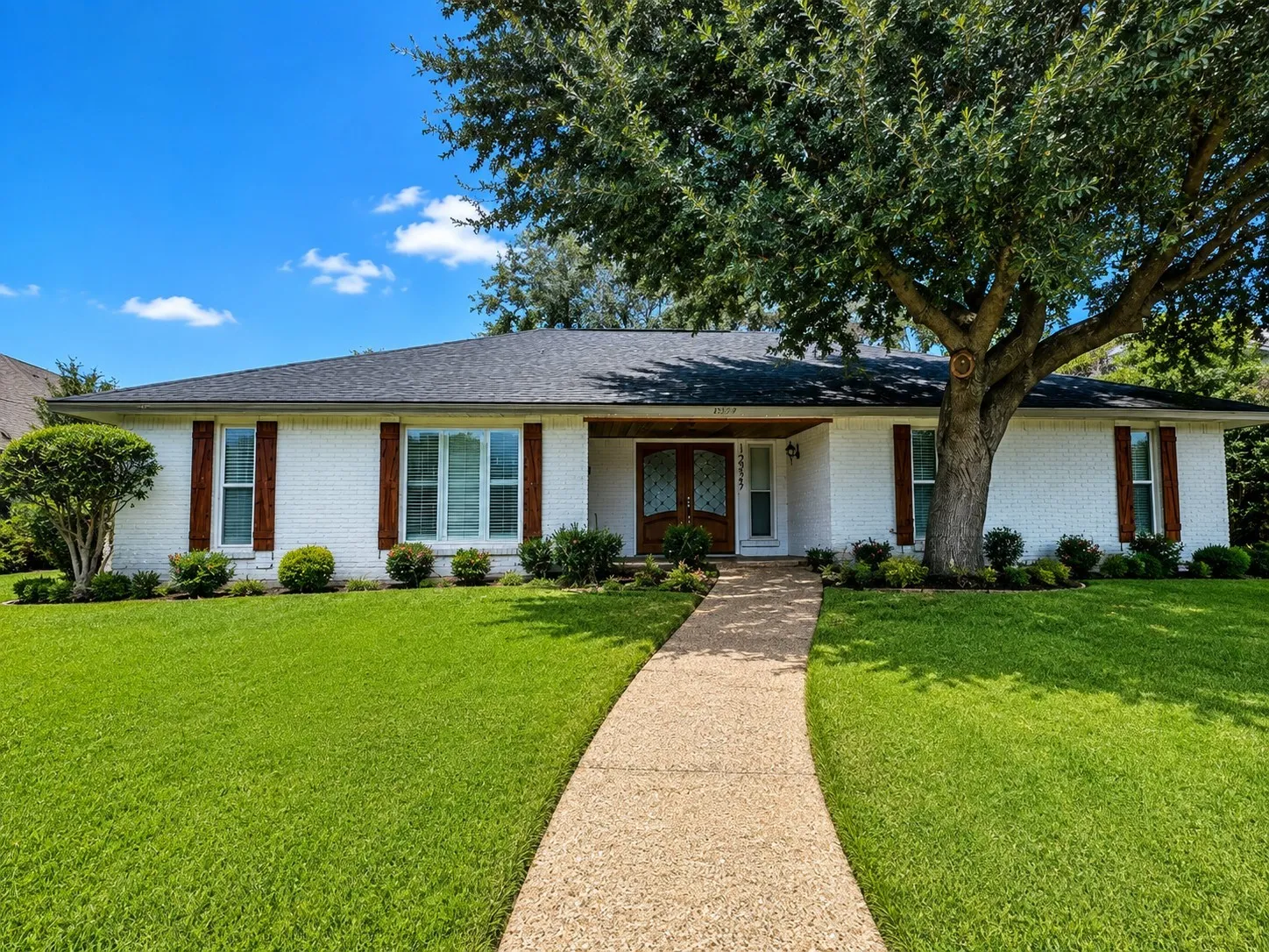 Single Family Residence For Rent in Dallas County , 12329 Cedar Bend Drive, Dallas, Texas 75244, 4 Bedroom, 3 Bathroom, 2 Garage spaces, 2,179 Sqft, built in 1967, mls#21380119, Real Estate Agent in Dallas, Homes For Rent in Dallas county, Homes For Rent in Dallas, Realtor in Dallas Texas, Real Estate Brokerage Independent Realty Texas, Luminita Cordes Realtor
