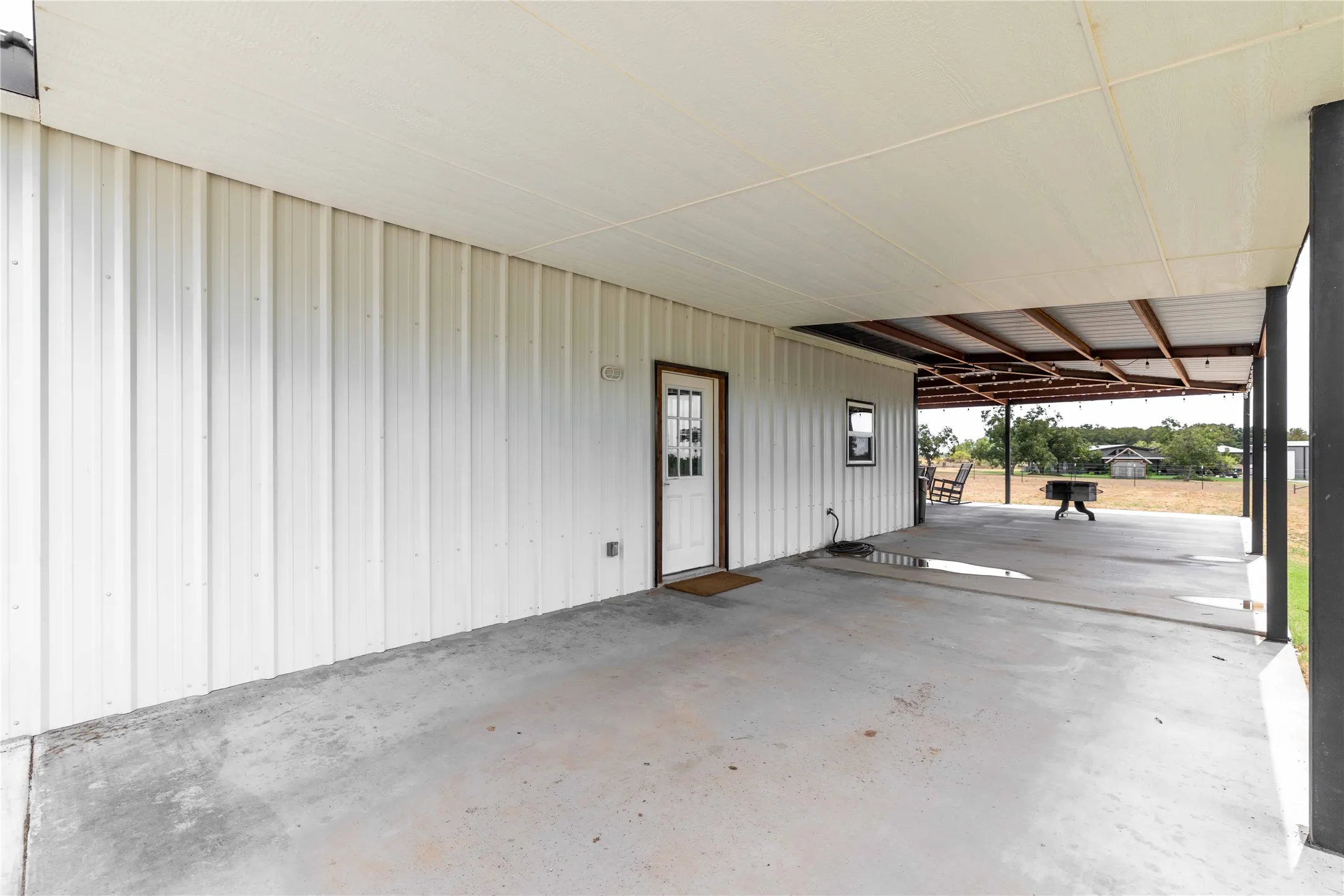 Single Family Residence For Sale in Comanche County , 246 CR 448, De Leon, Texas 76444, 2 Bedroom, 2 Bathroom, Garage spaces, 1,080 Sqft, built in 2024, mls#21378649, Real Estate Agent in De Leon, Homes For Sale in Comanche county, Homes For Sale in De Leon, Realtor in De Leon Texas, Real Estate Brokerage Independent Realty Texas, Luminita Cordes Realtor