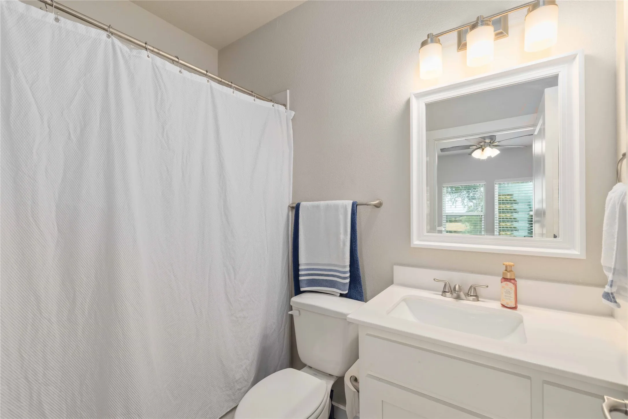 Single Family Residence For Sale in Comanche County , 246 CR 448, De Leon, Texas 76444, 2 Bedroom, 2 Bathroom, Garage spaces, 1,080 Sqft, built in 2024, mls#21378649, Real Estate Agent in De Leon, Homes For Sale in Comanche county, Homes For Sale in De Leon, Realtor in De Leon Texas, Real Estate Brokerage Independent Realty Texas, Luminita Cordes Realtor