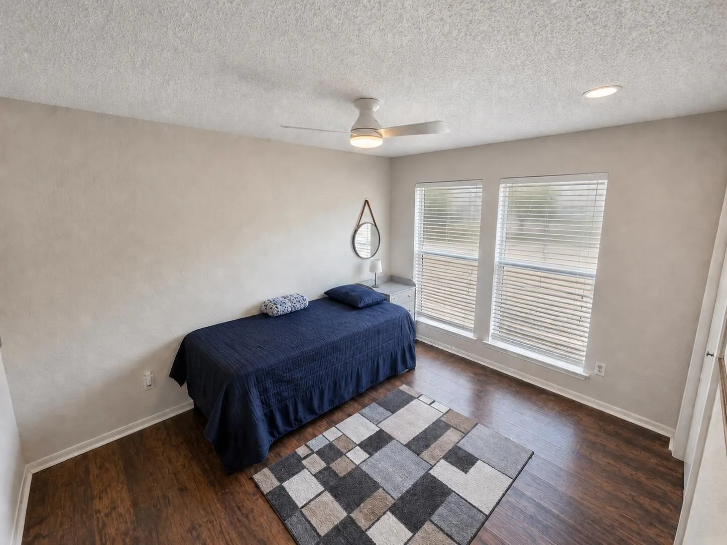Single Family Residence For Sale in Tarrant County , 5505 Oak Brook Road, Arlington, Texas 76016, 3 Bedroom, 2 Bathroom, 2 Garage spaces, 1,825 Sqft, built in 1984, mls#21380121, Real Estate Agent in Arlington, Homes For Sale in Tarrant county, Homes For Sale in Arlington, Realtor in Arlington Texas, Real Estate Brokerage Independent Realty Texas, Luminita Cordes Realtor