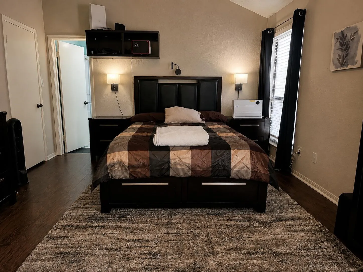 Single Family Residence For Sale in Tarrant County , 5505 Oak Brook Road, Arlington, Texas 76016, 3 Bedroom, 2 Bathroom, 2 Garage spaces, 1,825 Sqft, built in 1984, mls#21380121, Real Estate Agent in Arlington, Homes For Sale in Tarrant county, Homes For Sale in Arlington, Realtor in Arlington Texas, Real Estate Brokerage Independent Realty Texas, Luminita Cordes Realtor