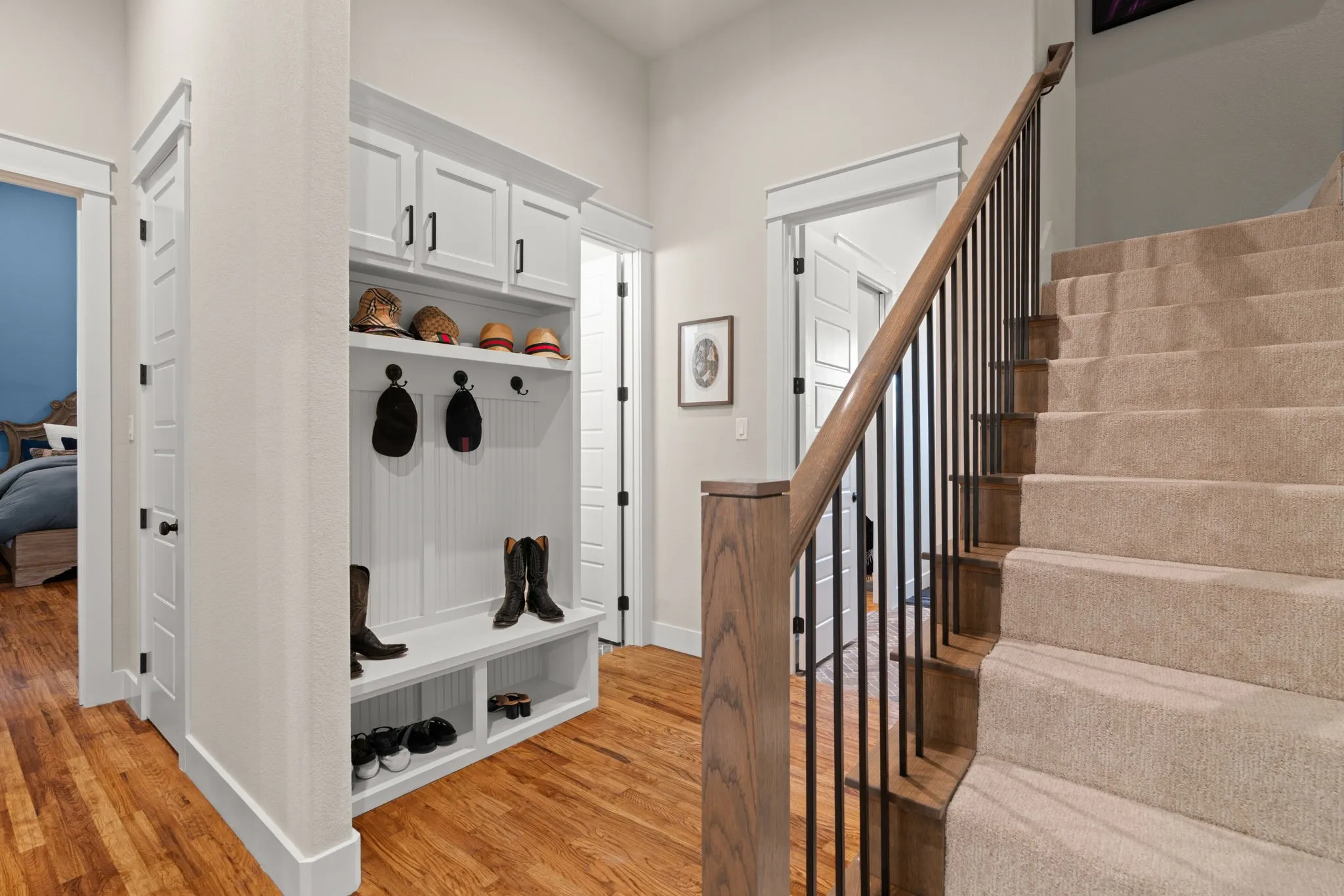 Single Family Residence For Sale in Parker County , 210 Wren View, Weatherford, Texas 76087, 4 Bedroom, 4 Bathroom, 3 Garage spaces, 4,329 Sqft, built in 2022, mls#21375894, Real Estate Agent in Weatherford, Homes For Sale in Parker county, Homes For Sale in Weatherford, Realtor in Weatherford Texas, Real Estate Brokerage Independent Realty Texas, Luminita Cordes Realtor