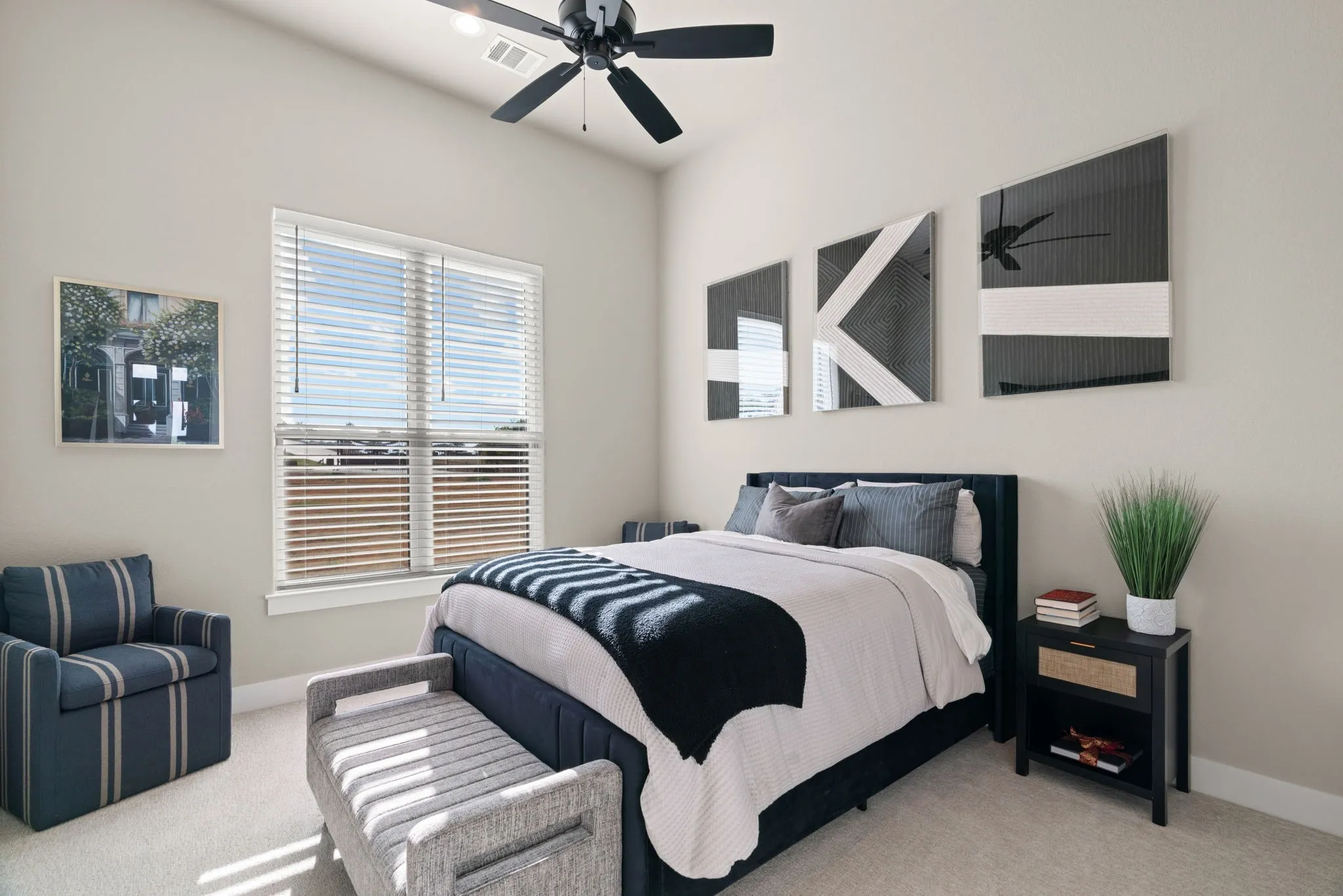 Single Family Residence For Sale in Parker County , 210 Wren View, Weatherford, Texas 76087, 4 Bedroom, 4 Bathroom, 3 Garage spaces, 4,329 Sqft, built in 2022, mls#21375894, Real Estate Agent in Weatherford, Homes For Sale in Parker county, Homes For Sale in Weatherford, Realtor in Weatherford Texas, Real Estate Brokerage Independent Realty Texas, Luminita Cordes Realtor