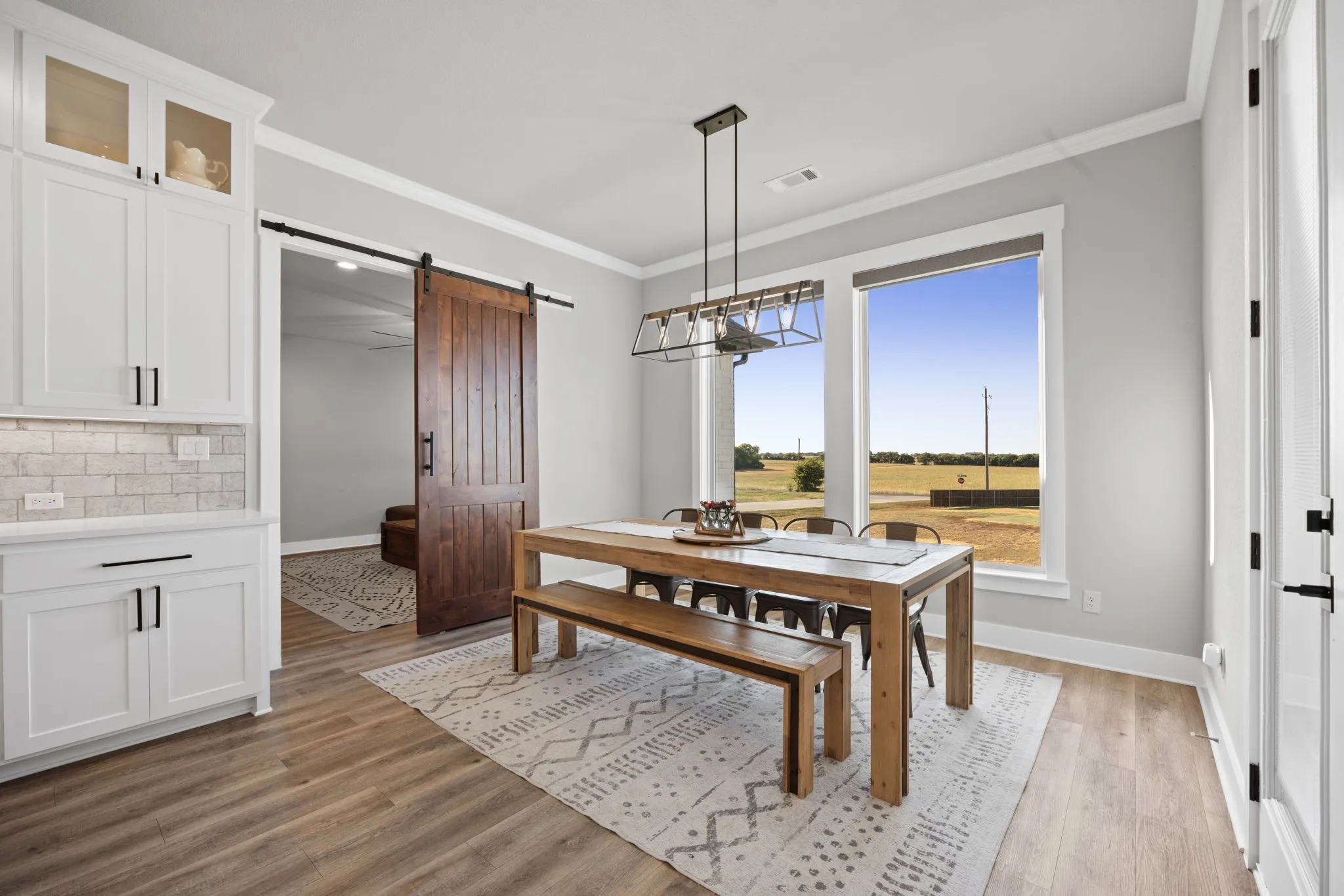 Single Family Residence For Sale in Ellis County , 870 Dove Meadow Trail, Waxahachie, Texas 75167, 4 Bedroom, 2 Bathroom, 3 Garage spaces, 2,568 Sqft, built in 2021, mls#21380090, Real Estate Agent in Waxahachie, Homes For Sale in Ellis county, Homes For Sale in Waxahachie, Realtor in Waxahachie Texas, Real Estate Brokerage Independent Realty Texas, Luminita Cordes Realtor