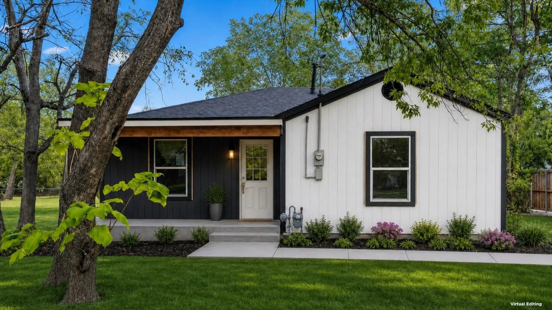 Single Family Residence For Sale in Hopkins County , 1036 Davis Street N, Sulphur Springs, Texas 75482, 0, 0, Garage spaces, 1,359 Sqft, built in 1950, mls#21380123, Real Estate Agent in Sulphur Springs, Homes For Sale in Hopkins county, Homes For Sale in Sulphur Springs, Realtor in Sulphur Springs Texas, Real Estate Brokerage Independent Realty Texas, Luminita Cordes Realtor