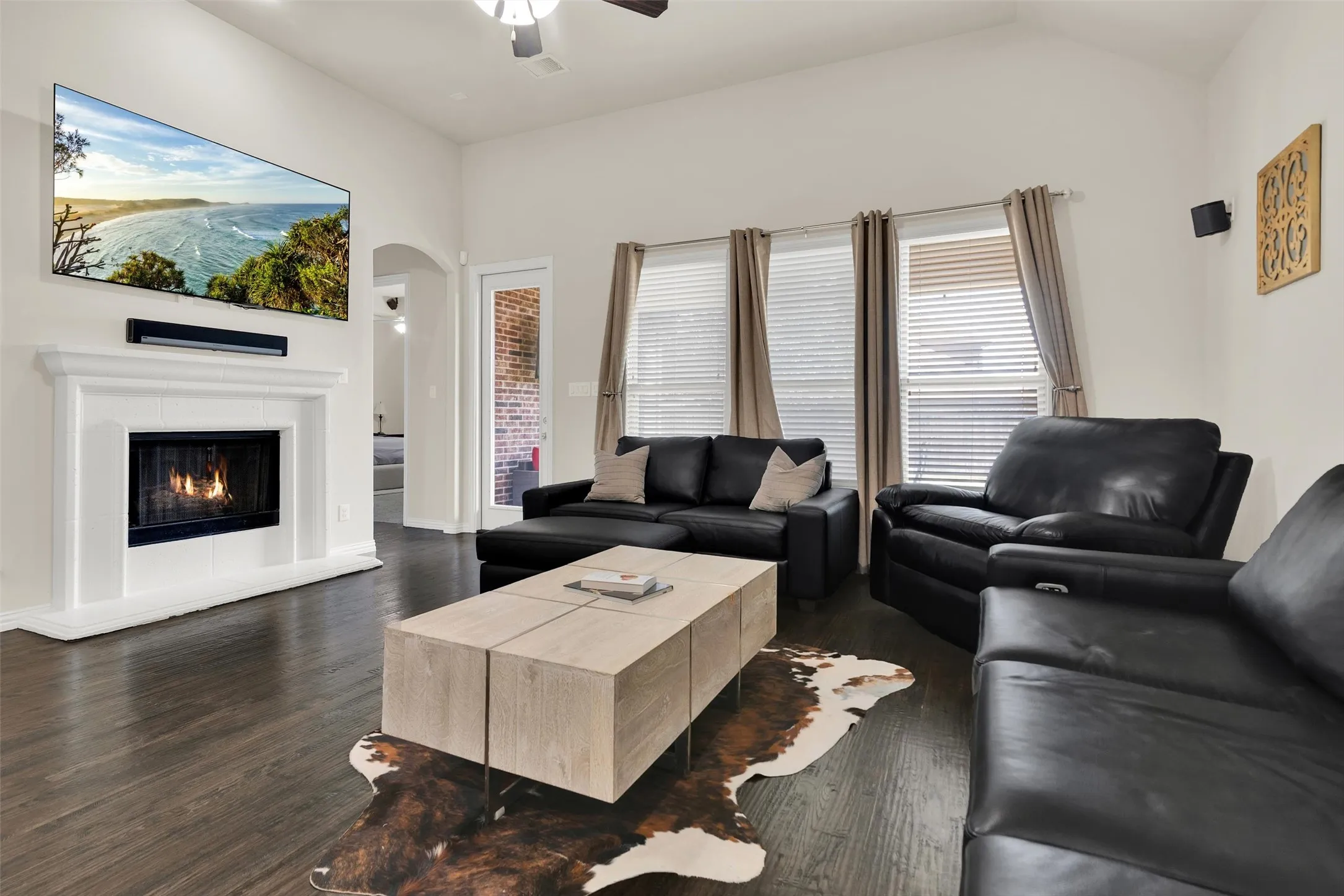 Ventless fireplace with a painted mantel
