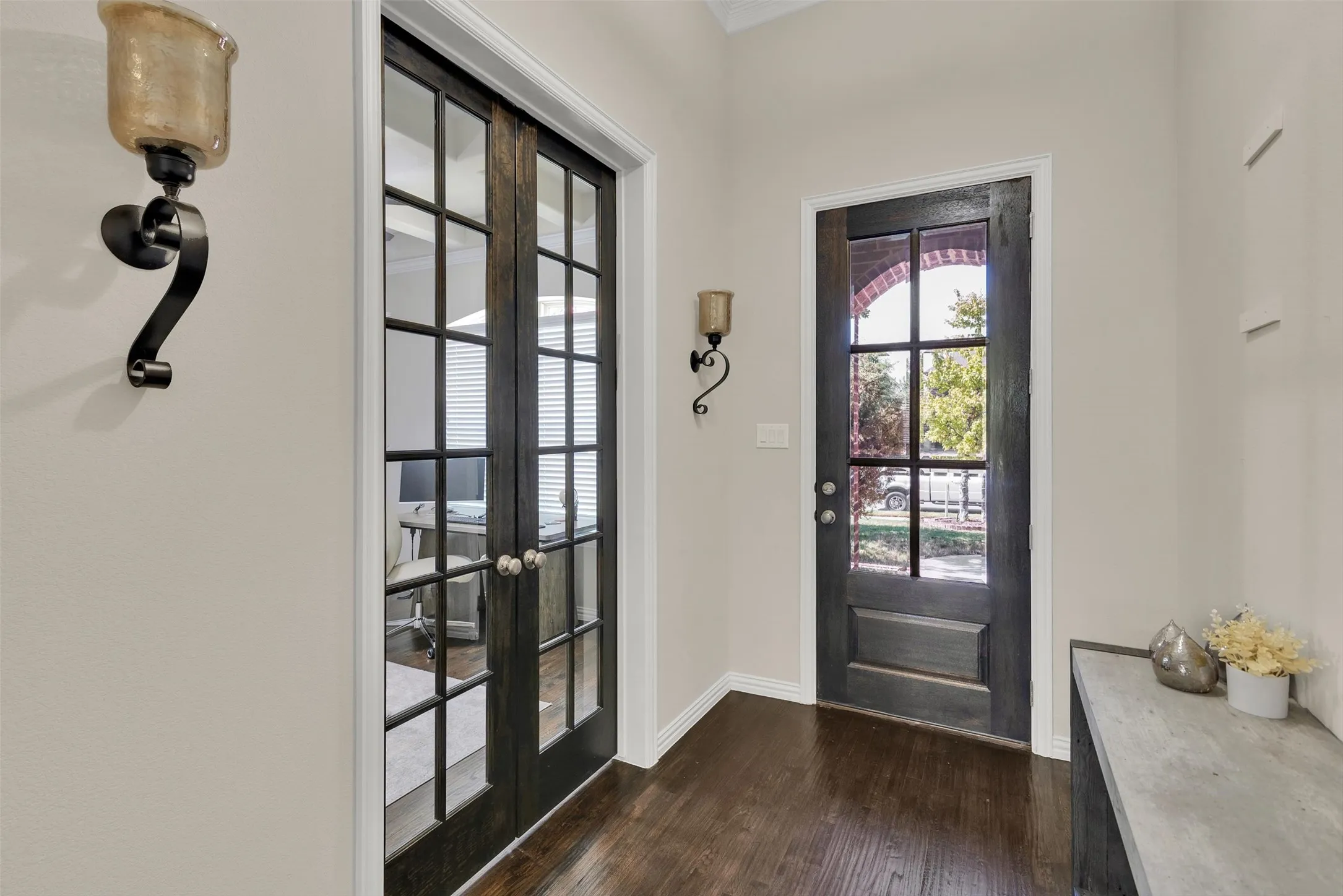 Single Family Residence For Sale in Rockwall County , 788 Bordeaux Drive, Rockwall, Texas 75087, 3 Bedroom, 2 Bathroom, 2 Garage spaces, 2,018 Sqft, built in 2016, mls#21380132, Real Estate Agent in Rockwall, Homes For Sale in Rockwall county, Homes For Sale in Rockwall, Realtor in Rockwall Texas, Real Estate Brokerage Independent Realty Texas, Luminita Cordes Realtor