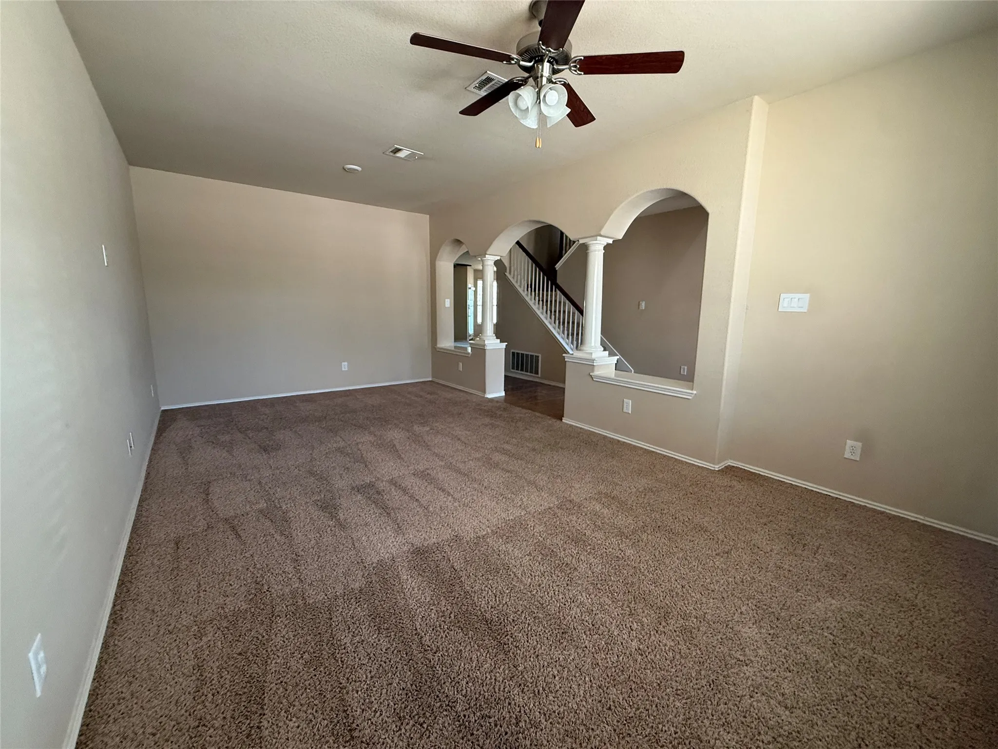 Single Family Residence For Rent in Coryell County , 2306 Scott Drive, Copperas Cove, Texas 76522, 5 Bedroom, 3 Bathroom, 3 Garage spaces, 3,263 Sqft, built in 2010, mls#21380138, Real Estate Agent in Copperas Cove, Homes For Rent in Coryell county, Homes For Rent in Copperas Cove, Realtor in Copperas Cove Texas, Real Estate Brokerage Independent Realty Texas, Luminita Cordes Realtor
