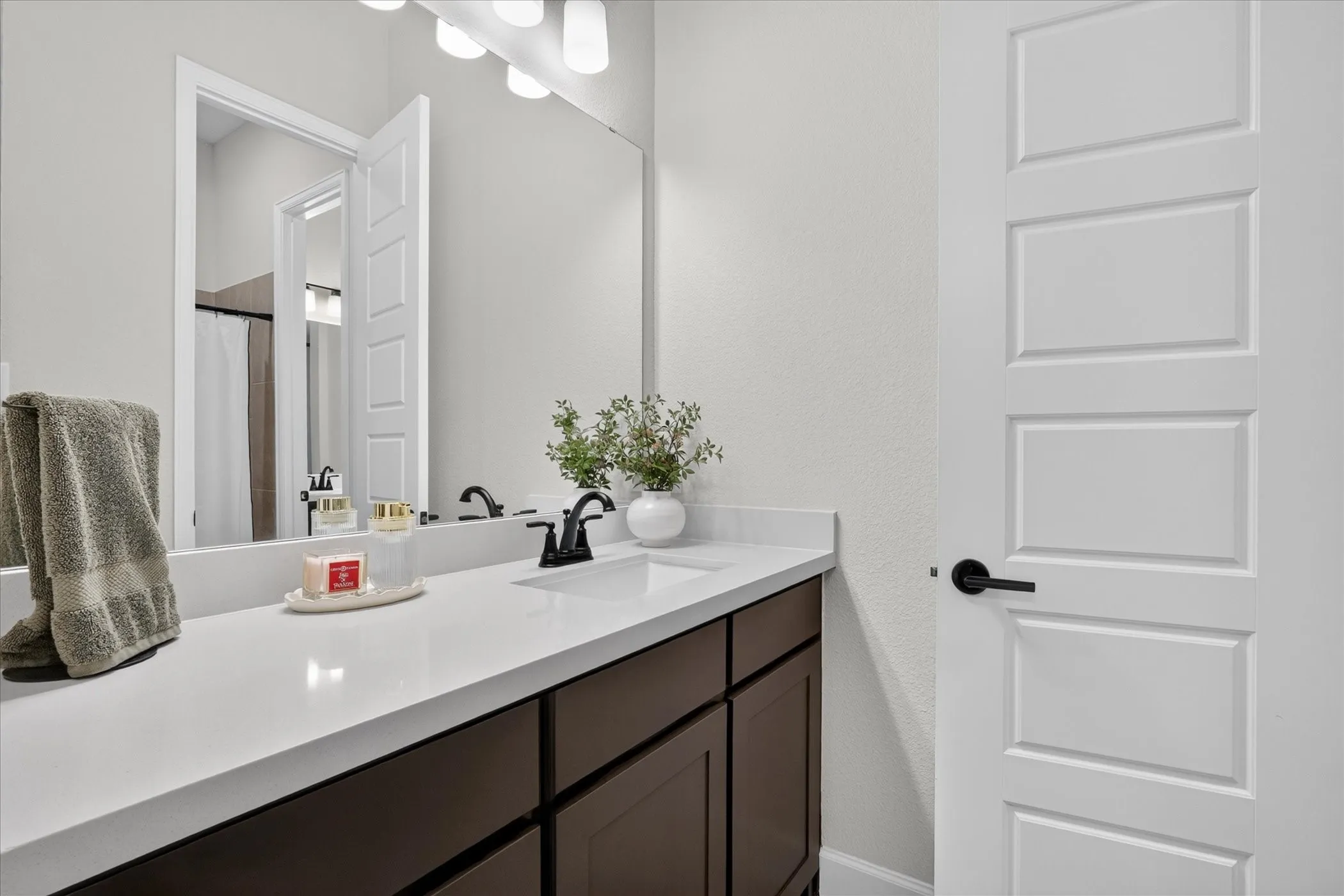 Single Family Residence For Sale in Rockwall County , 1026 Upland Court, Rockwall, Texas 75087, 4 Bedroom, 4 Bathroom, 2 Garage spaces, 2,850 Sqft, built in 2025, mls#21380082, Real Estate Agent in Rockwall, Homes For Sale in Rockwall county, Homes For Sale in Rockwall, Realtor in Rockwall Texas, Real Estate Brokerage Independent Realty Texas, Luminita Cordes Realtor