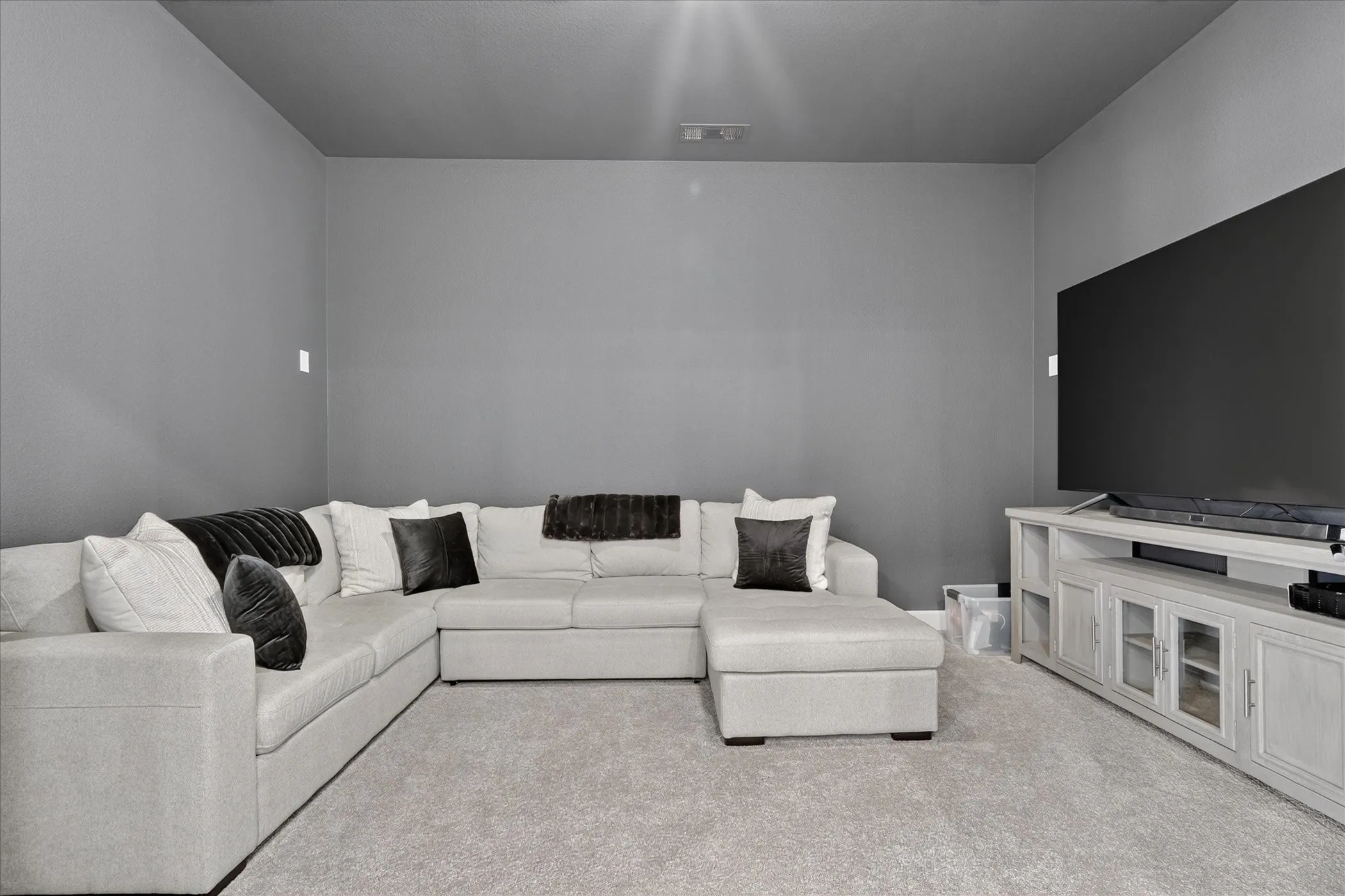 Single Family Residence For Sale in Rockwall County , 1026 Upland Court, Rockwall, Texas 75087, 4 Bedroom, 4 Bathroom, 2 Garage spaces, 2,850 Sqft, built in 2025, mls#21380082, Real Estate Agent in Rockwall, Homes For Sale in Rockwall county, Homes For Sale in Rockwall, Realtor in Rockwall Texas, Real Estate Brokerage Independent Realty Texas, Luminita Cordes Realtor