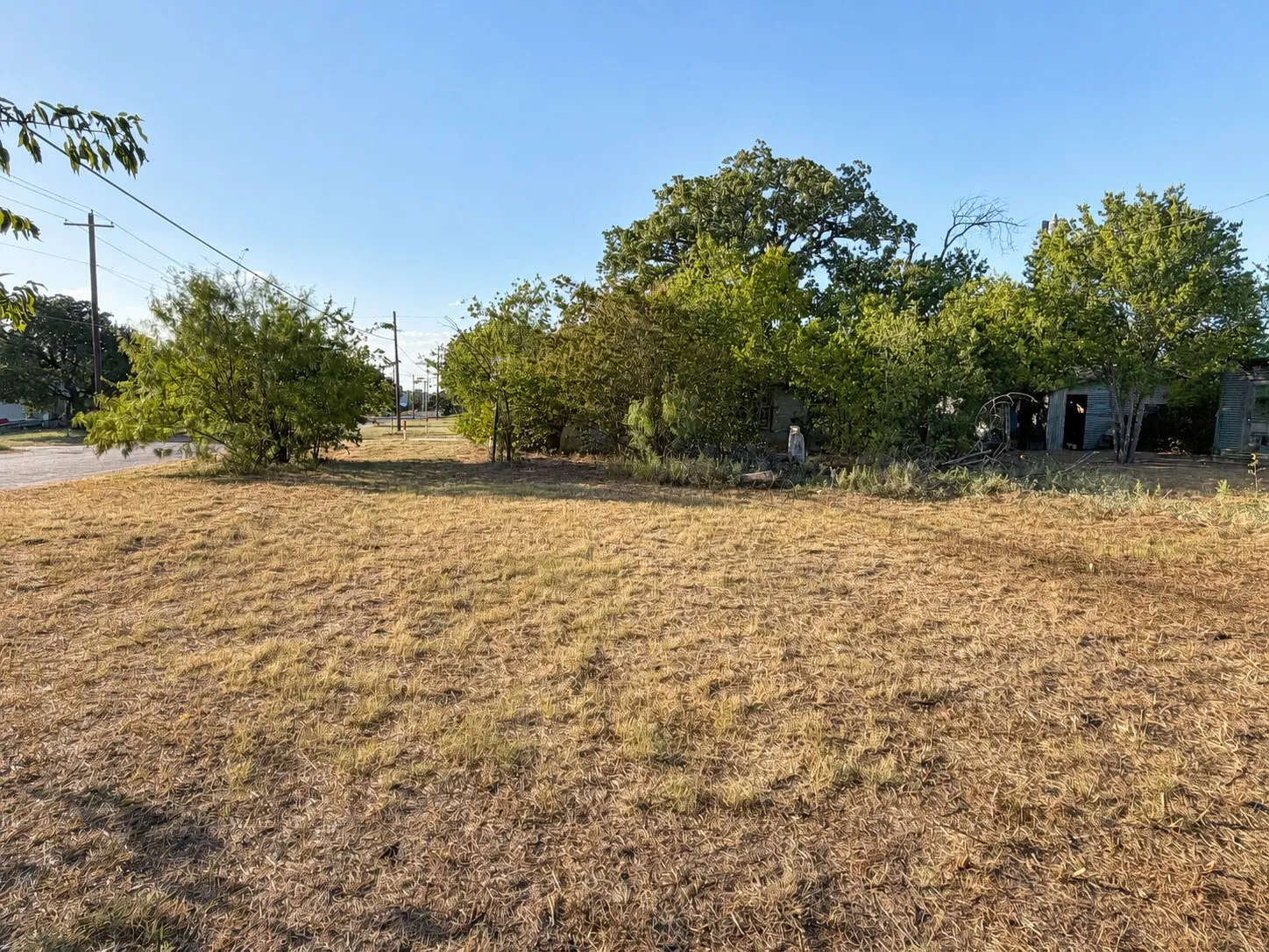 Improved Land For Sale in Eastland County , 1301 Avenue A, Cisco, Texas 76437, 0, 0, Garage spaces, 0 Sqft, built in 1940, mls#21374607, Real Estate Agent in Cisco, Homes For Sale in Eastland county, Homes For Sale in Cisco, Realtor in Cisco Texas, Real Estate Brokerage Independent Realty Texas, Luminita Cordes Realtor
