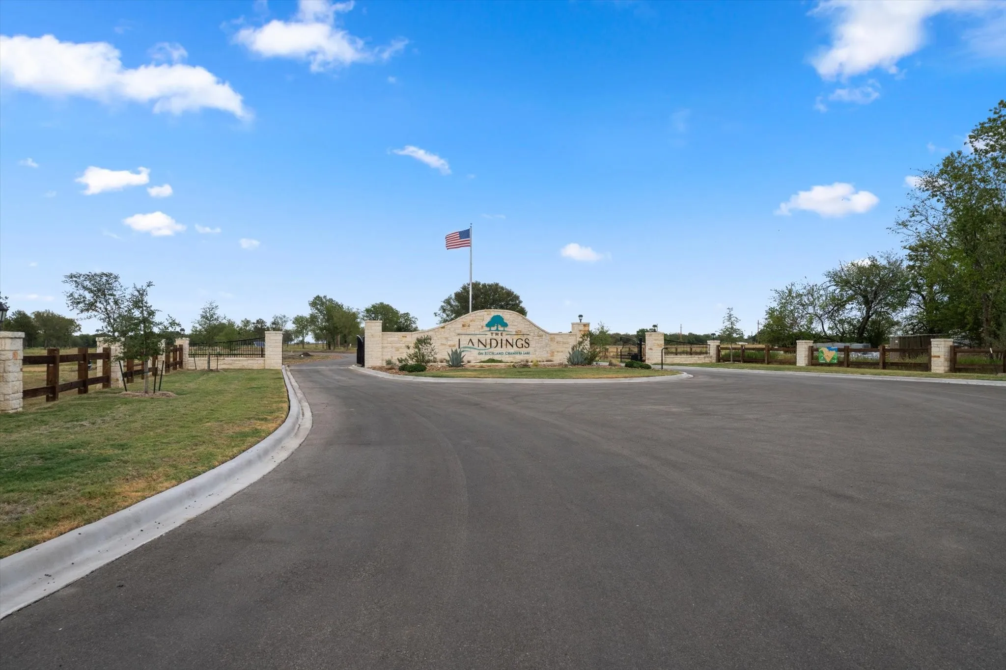 Unimproved Land For Sale in Navarro County , Lot 149 & Slip 57 Solitude Court, Richland, Texas 76681, 0, 0, Garage spaces, 0 Sqft, built in 0, mls#21380135, Real Estate Agent in Richland, Homes For Sale in Navarro county, Homes For Sale in Richland, Realtor in Richland Texas, Real Estate Brokerage Independent Realty Texas, Luminita Cordes Realtor