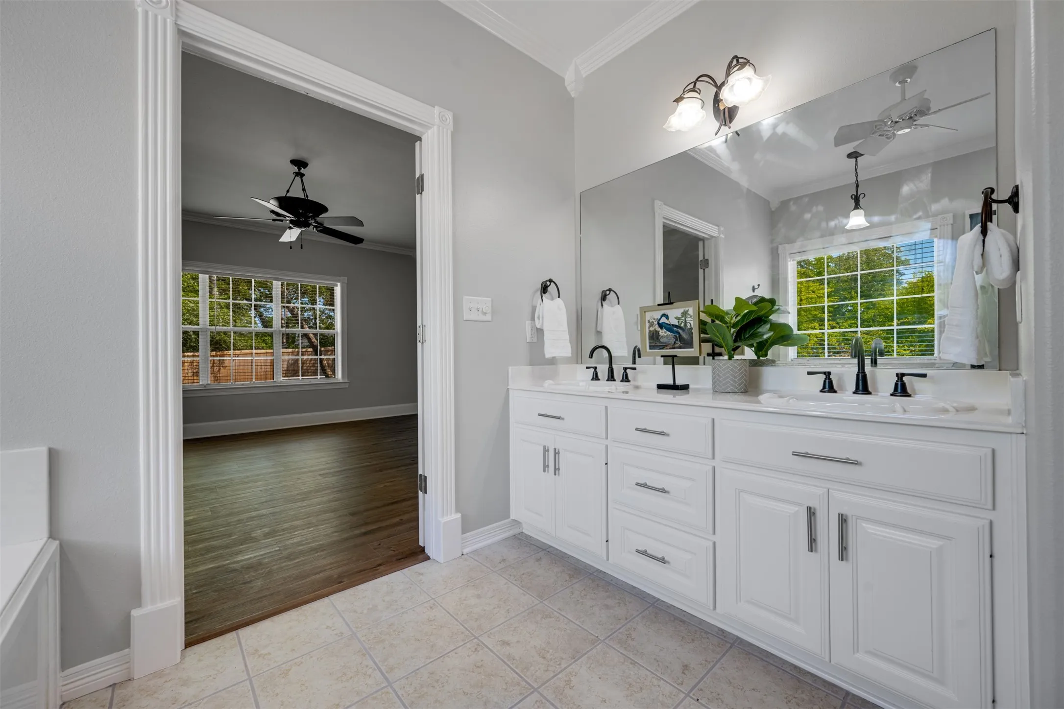 Single Family Residence For Sale in Smith County , 16502 Caddo Trail, Bullard, Texas 75757, 3 Bedroom, 2 Bathroom, 2 Garage spaces, 2,473 Sqft, built in 2004, mls#21380167, Real Estate Agent in Bullard, Homes For Sale in Smith county, Homes For Sale in Bullard, Realtor in Bullard Texas, Real Estate Brokerage Independent Realty Texas, Luminita Cordes Realtor