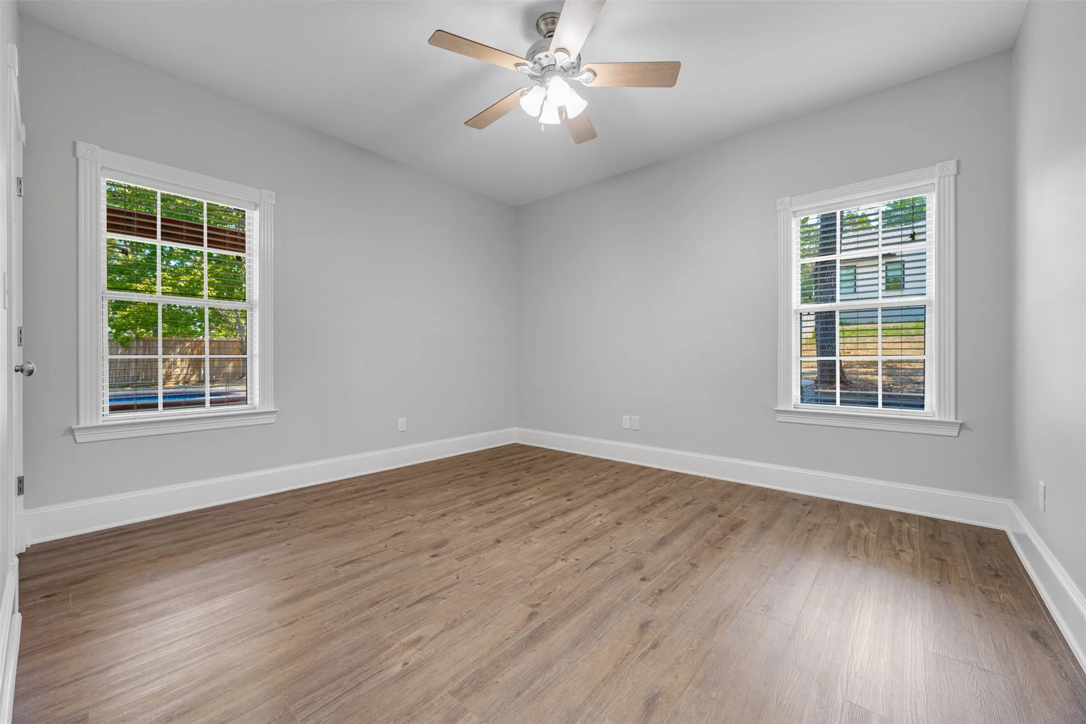 Single Family Residence For Sale in Smith County , 16502 Caddo Trail, Bullard, Texas 75757, 3 Bedroom, 2 Bathroom, 2 Garage spaces, 2,473 Sqft, built in 2004, mls#21380167, Real Estate Agent in Bullard, Homes For Sale in Smith county, Homes For Sale in Bullard, Realtor in Bullard Texas, Real Estate Brokerage Independent Realty Texas, Luminita Cordes Realtor